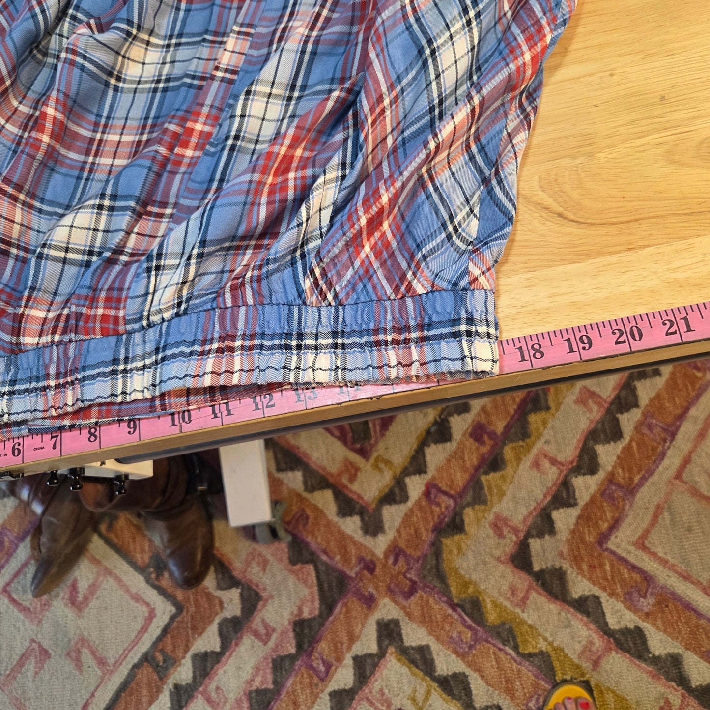 Est. 1946 Cato's Elastic Waist Tissue Hem Red White Blue Plaid Thin Flowy Large