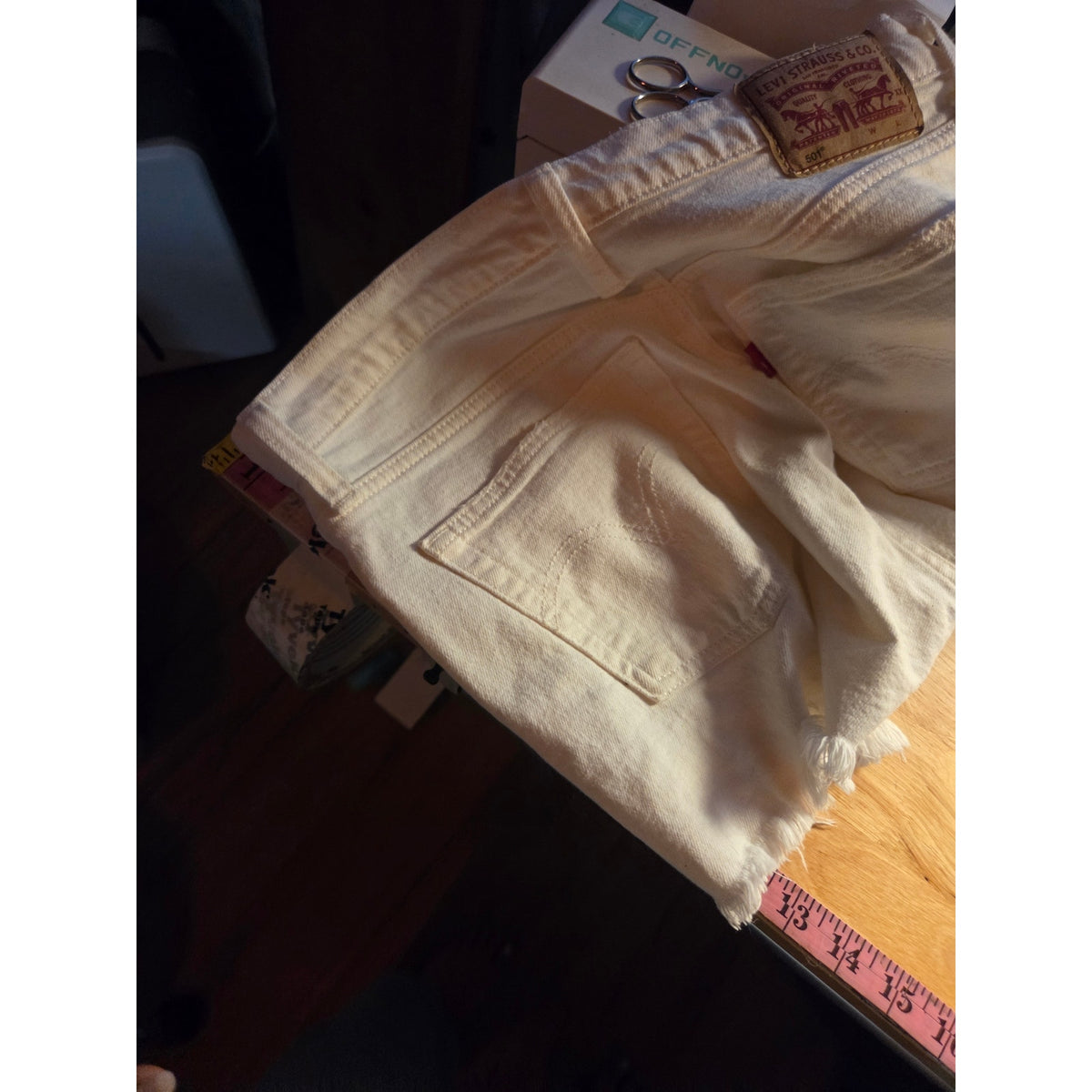 Levi's white cut off denim jeans shorts 27 w