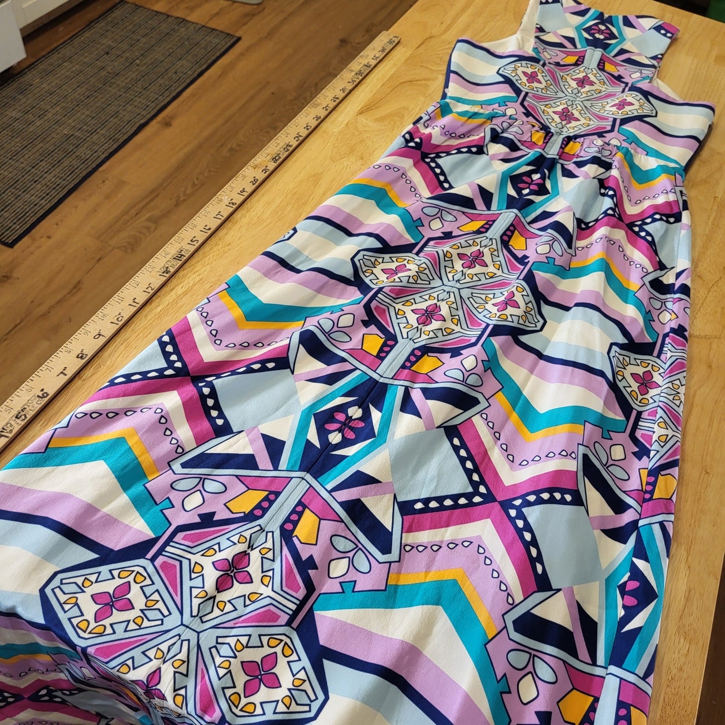 Annie Griffin Max Geometric Print Colorful Purple Pink Size 2