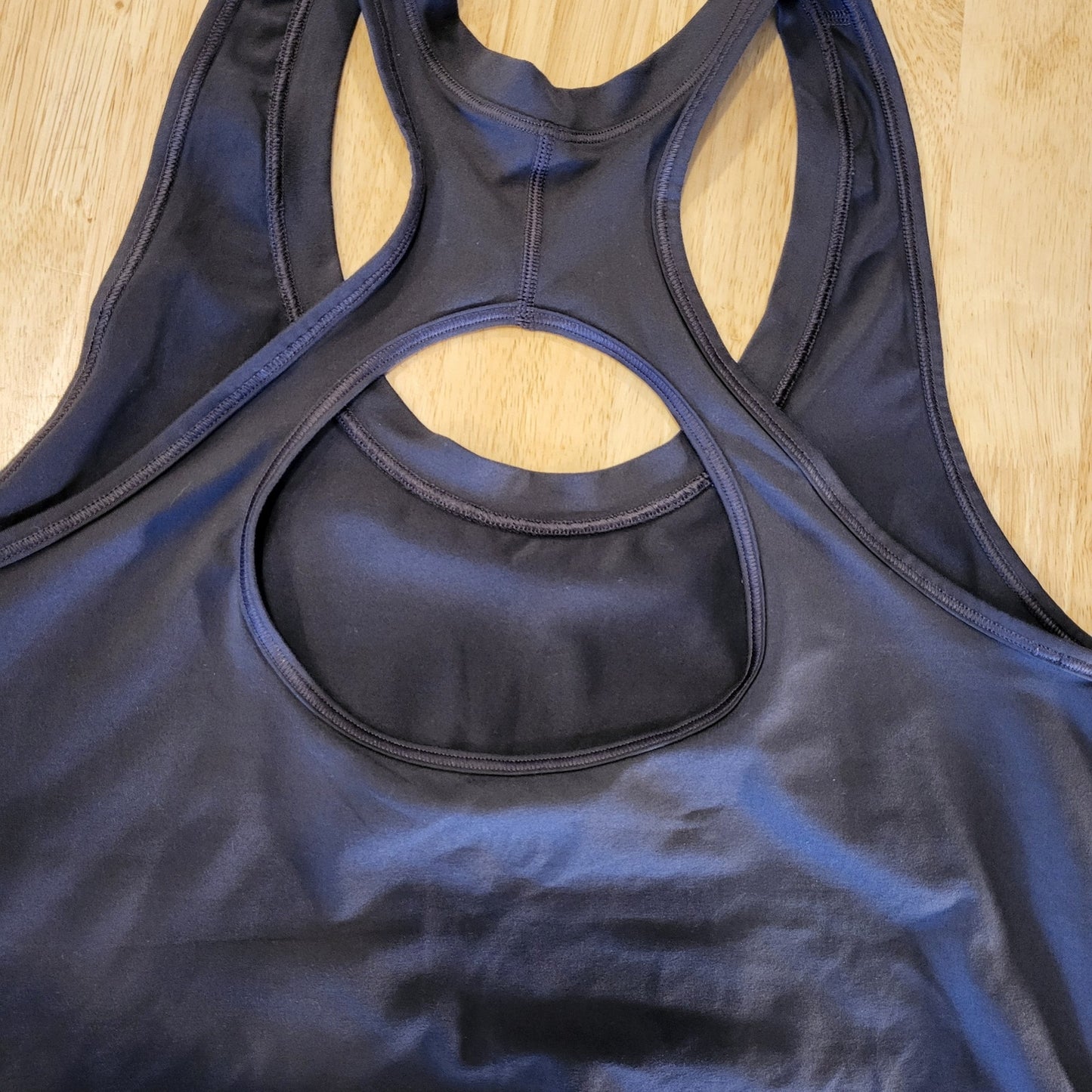 Athleta Gunmetal Gray Keyhole Racerback Tank Large Knit Stretch