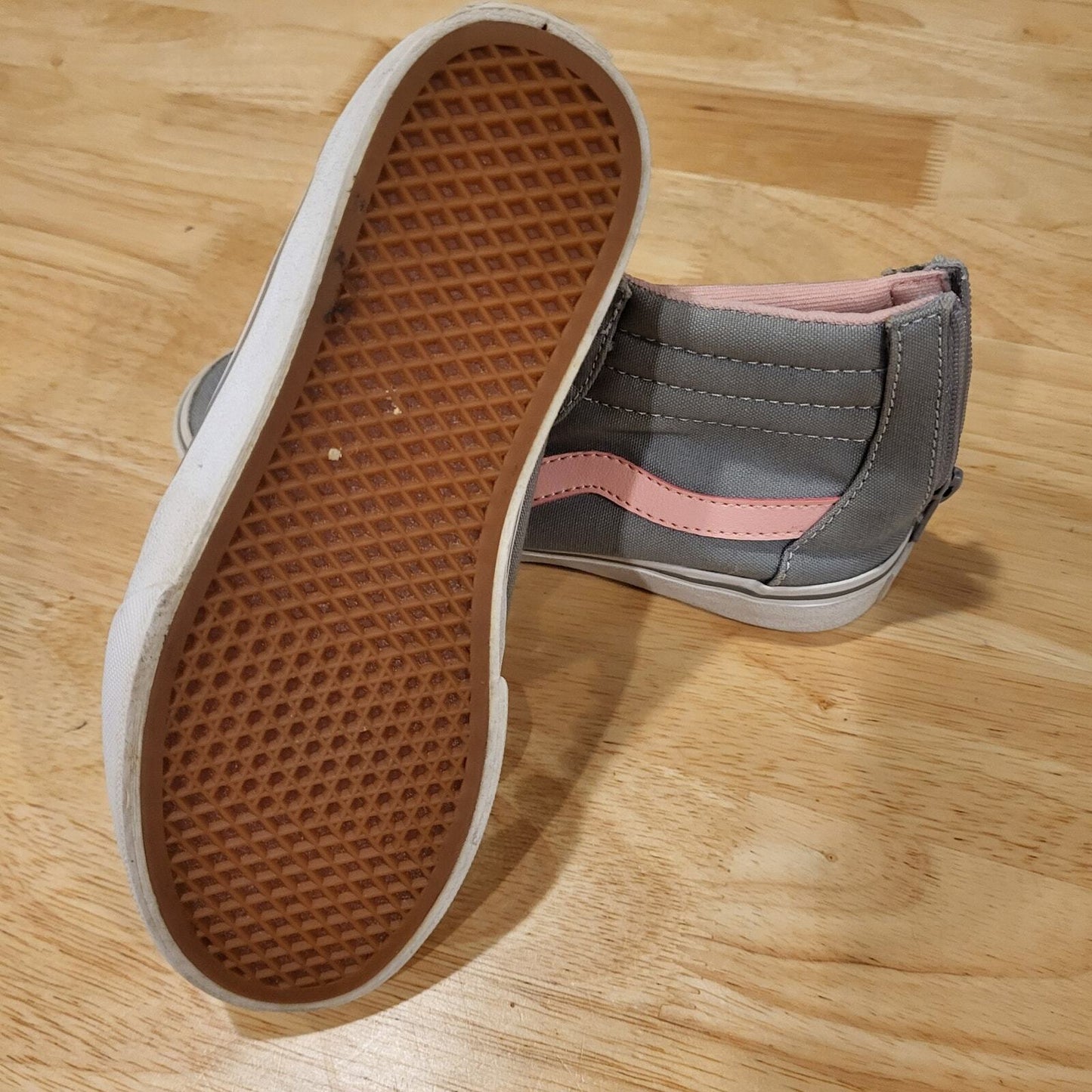 Girls Grey and Pink Vans Sk8 Hi Zip Back 13.5 Sneakers