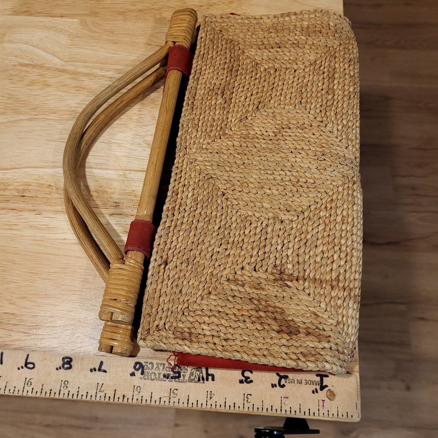 Vintage Ratan Woven Grass Bag Wooden Handles (See photos for Condition)