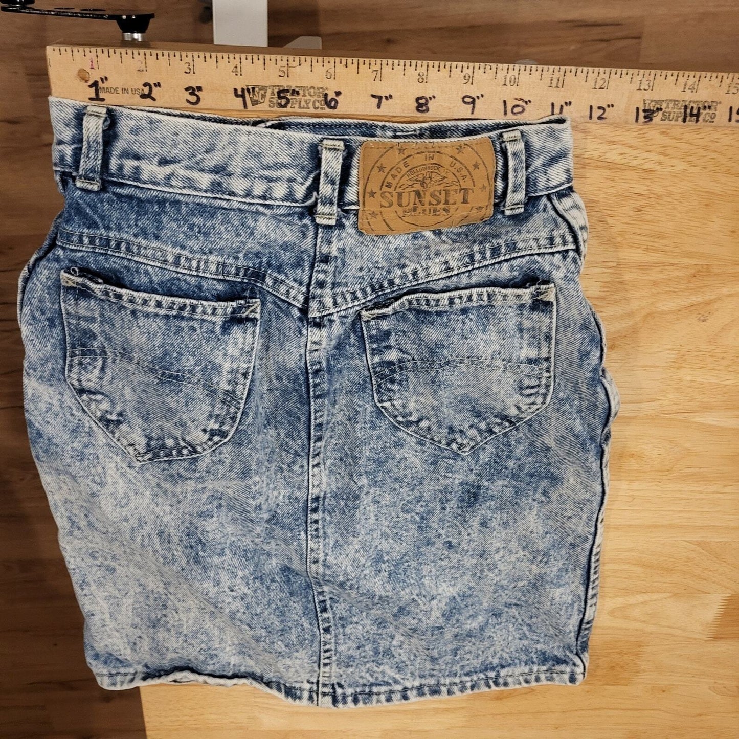 Vintage Acid Wash Sunset Blues Pencil Skirt Knee Denim Pocket 22" Waist