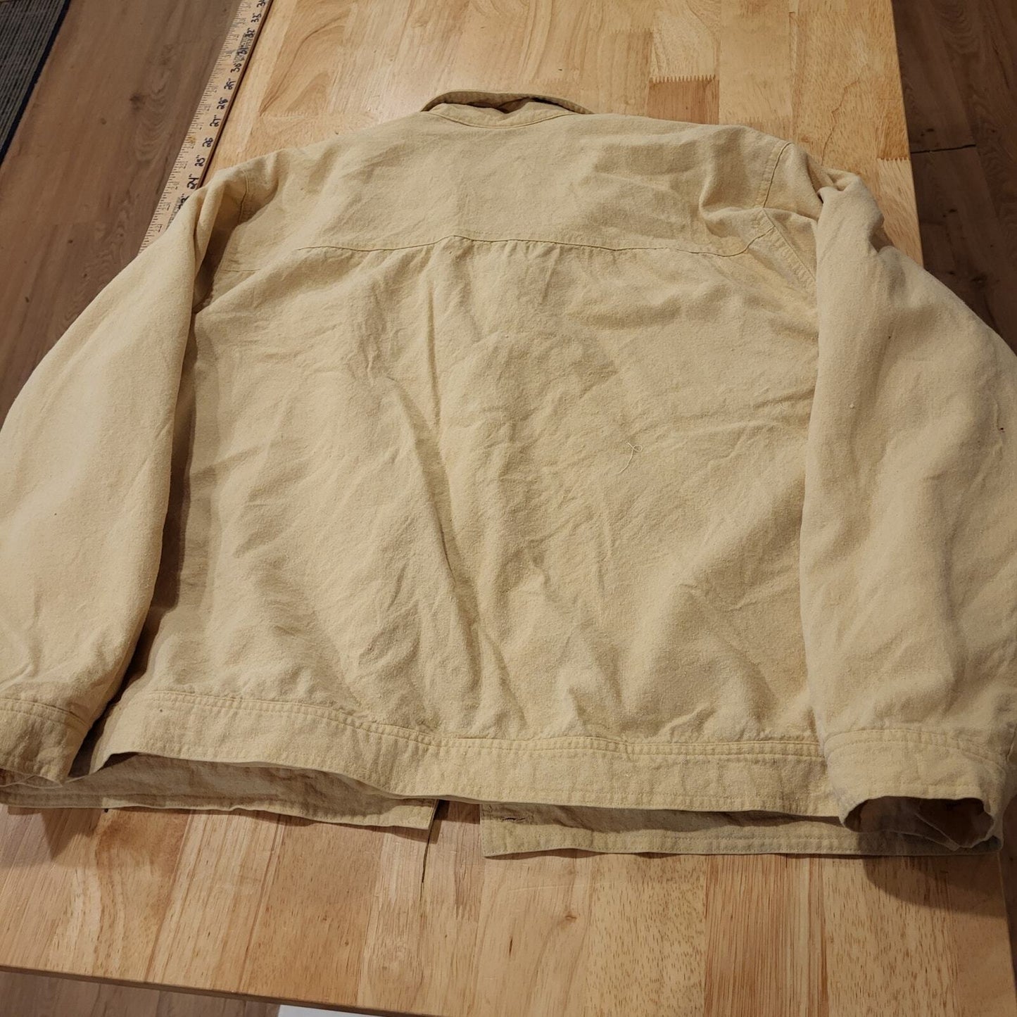 220 Hickory Raw Silk Pastel Yellow Cutout Floral Lined Button Collar 22" P2P