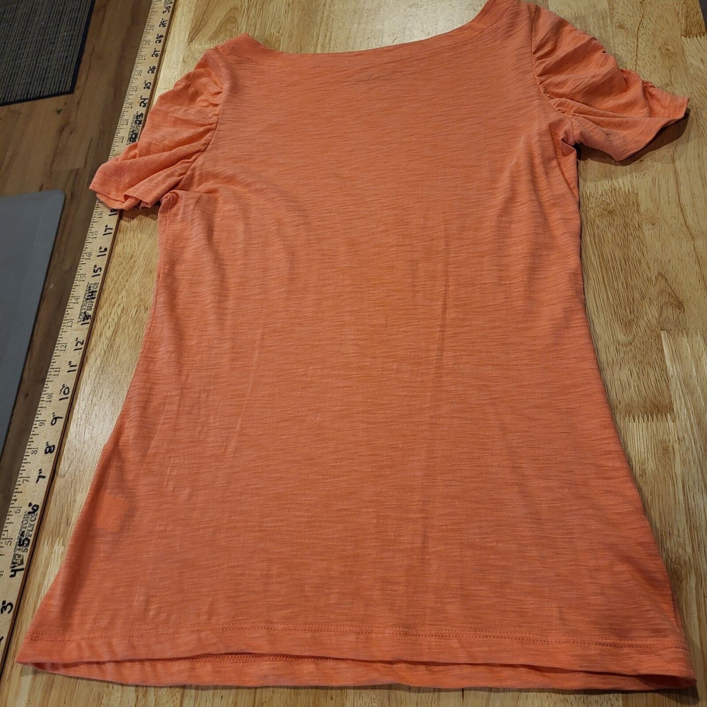 Lilly Pulitzer Salmon Orange 100% Pima Cotton Ruffle Shoulder T-shirt Small