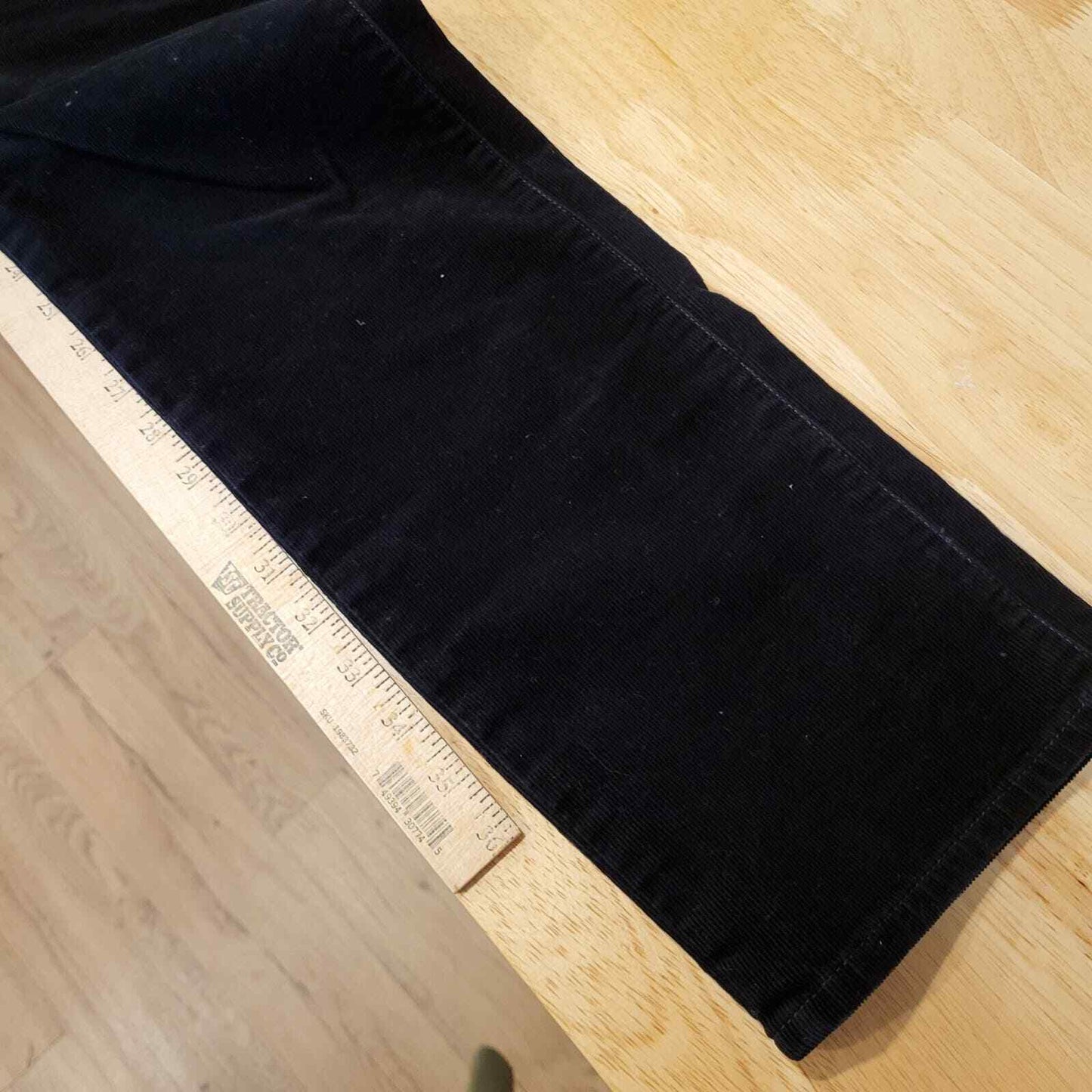 Talbots Flawless Five Pocket Straight 8 Black Jeans Denim 31" Waist