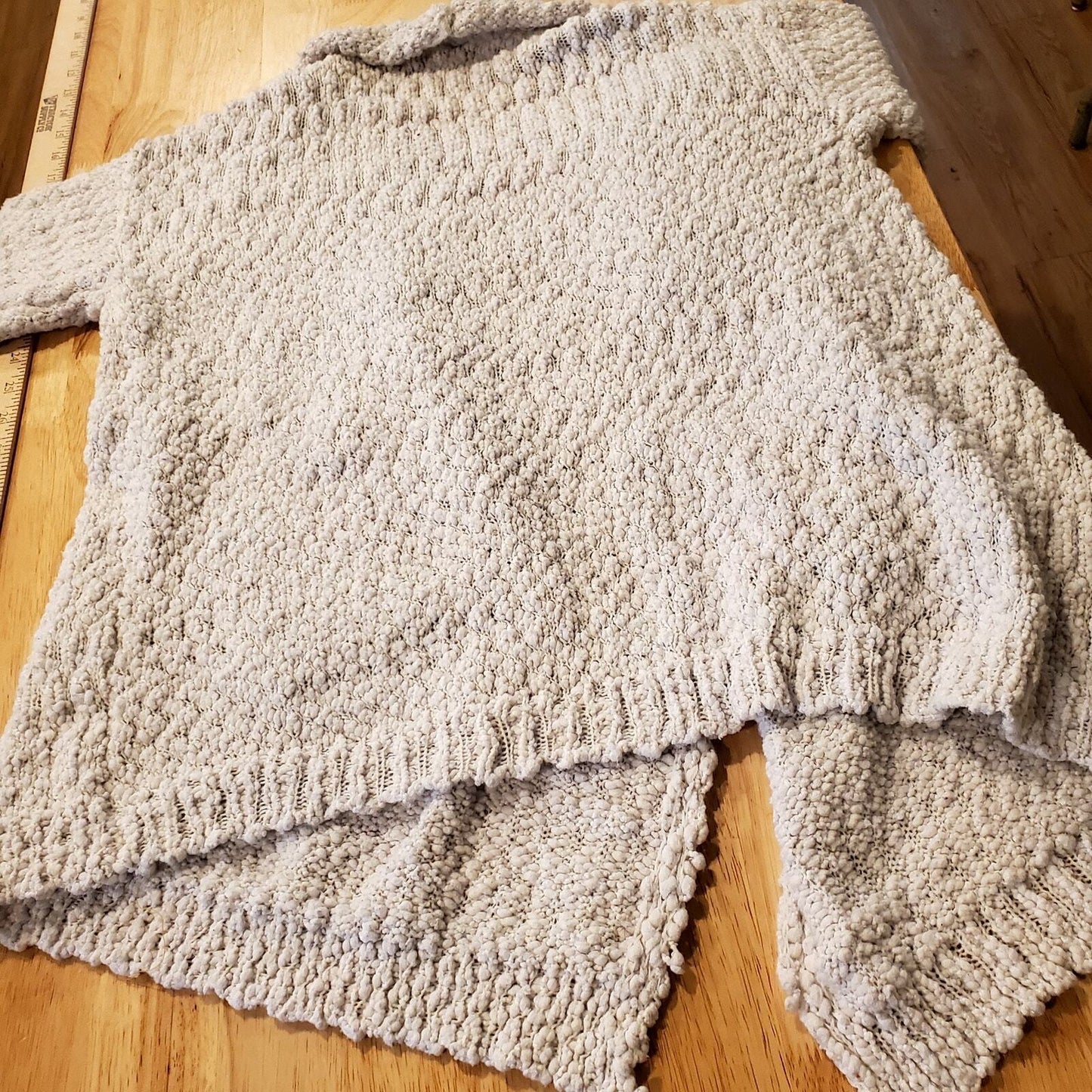 Beige Tissue Hem Chunky Knit Altar'd State Cardigan Sweater Chunky