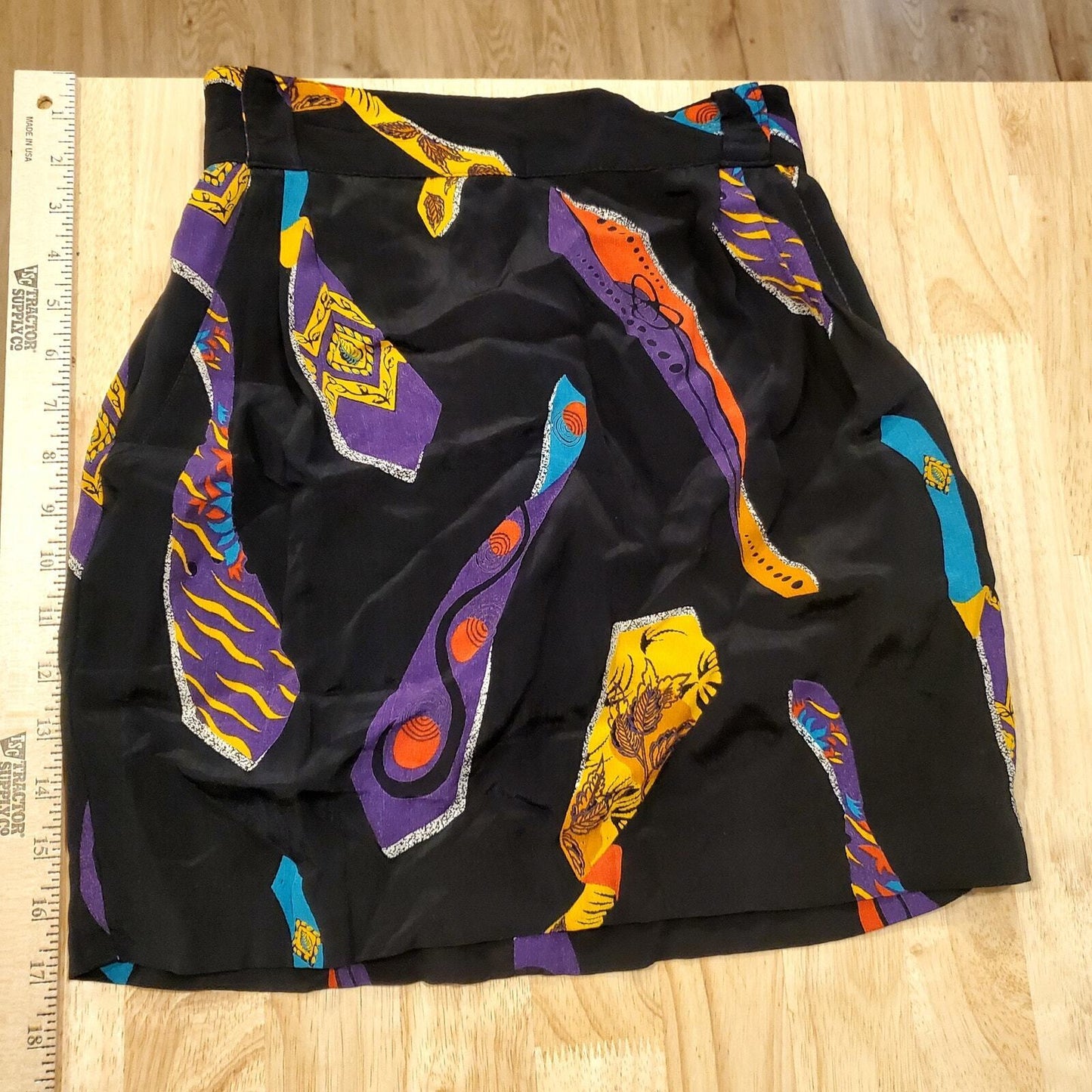 Vintage Mini Skirt Black Tie Print Elastic Zip Waist Pockets Belt Loop 24" Waist