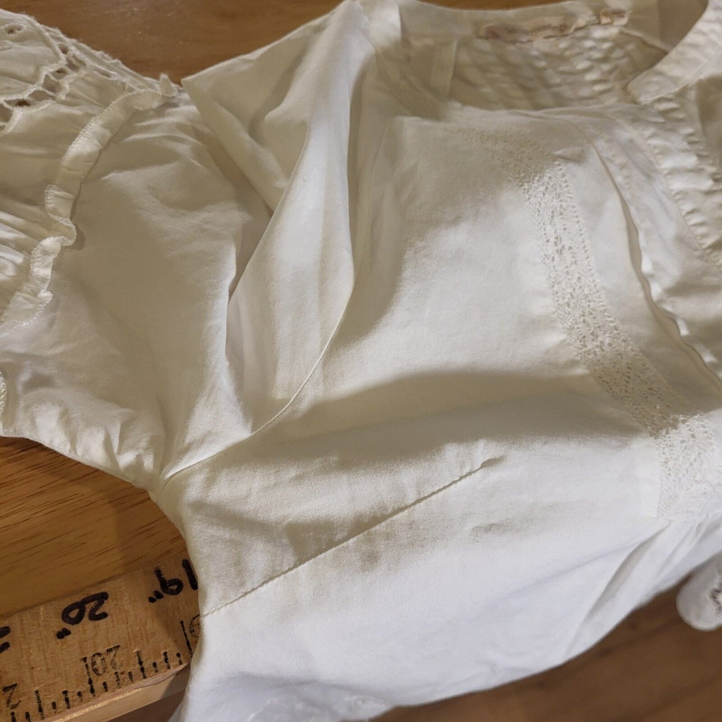 Soft Surroundings White Eyelet Cotton Blouse Pintuck Pleat 3/4" Sleeve XS