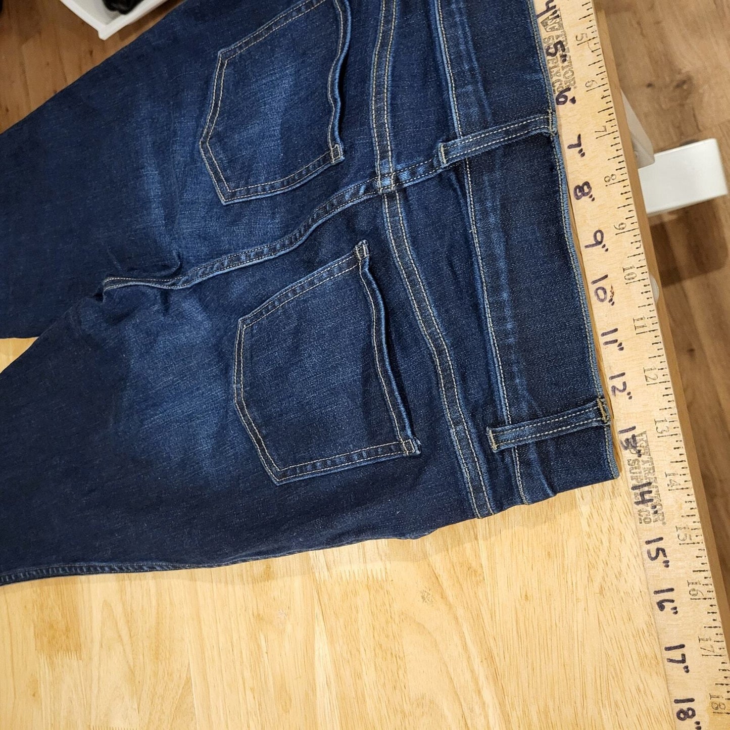Spanx Skinny Jeans Small Medium Dark Wash Elastic Waist Slimming Compression