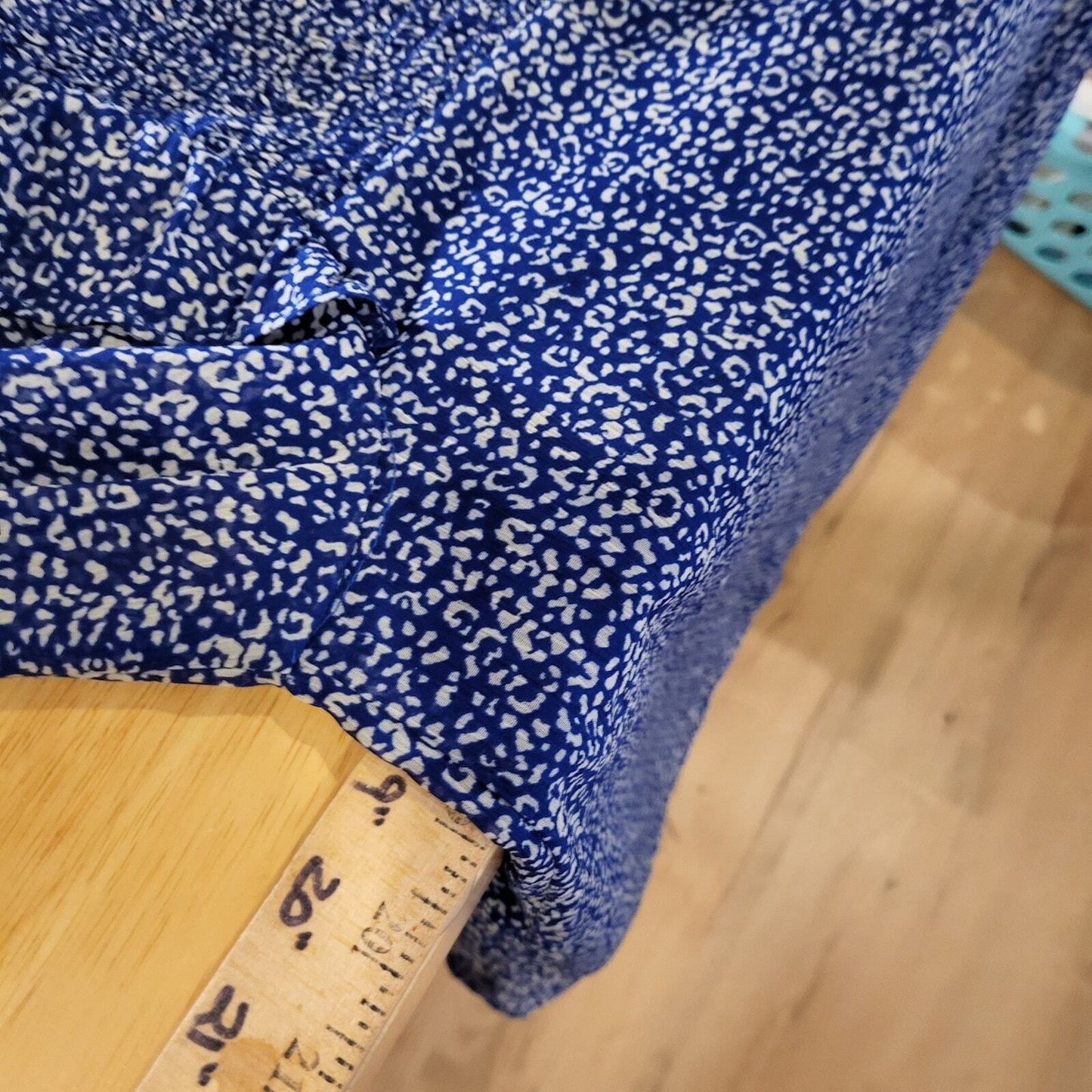 Banana Republic Blue Peasant Blouse Mock Neck Ruffle Sleeve Yoke Rayon XS Floral