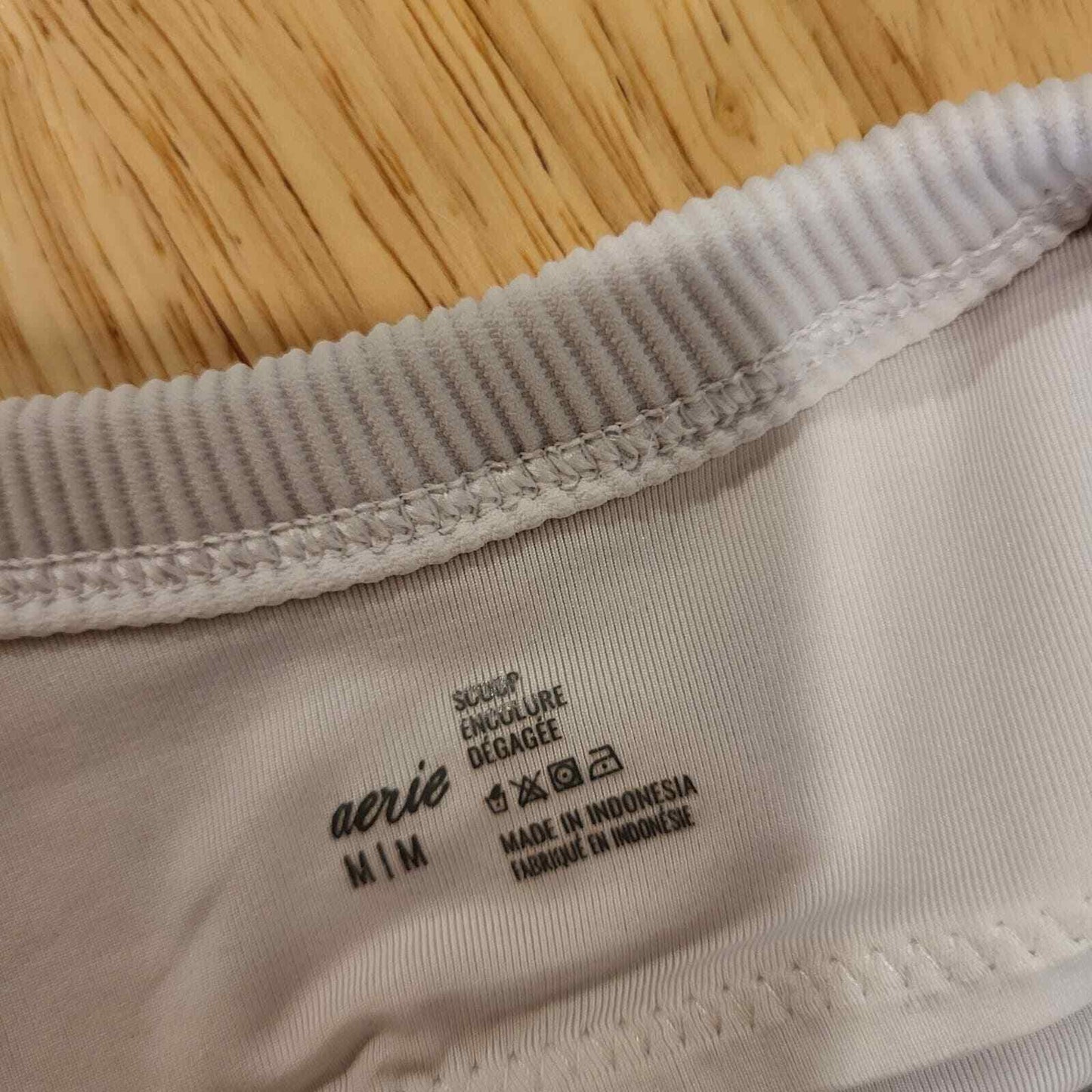 Aerie Swim Sports Top Signature Print Red White Blue Medium