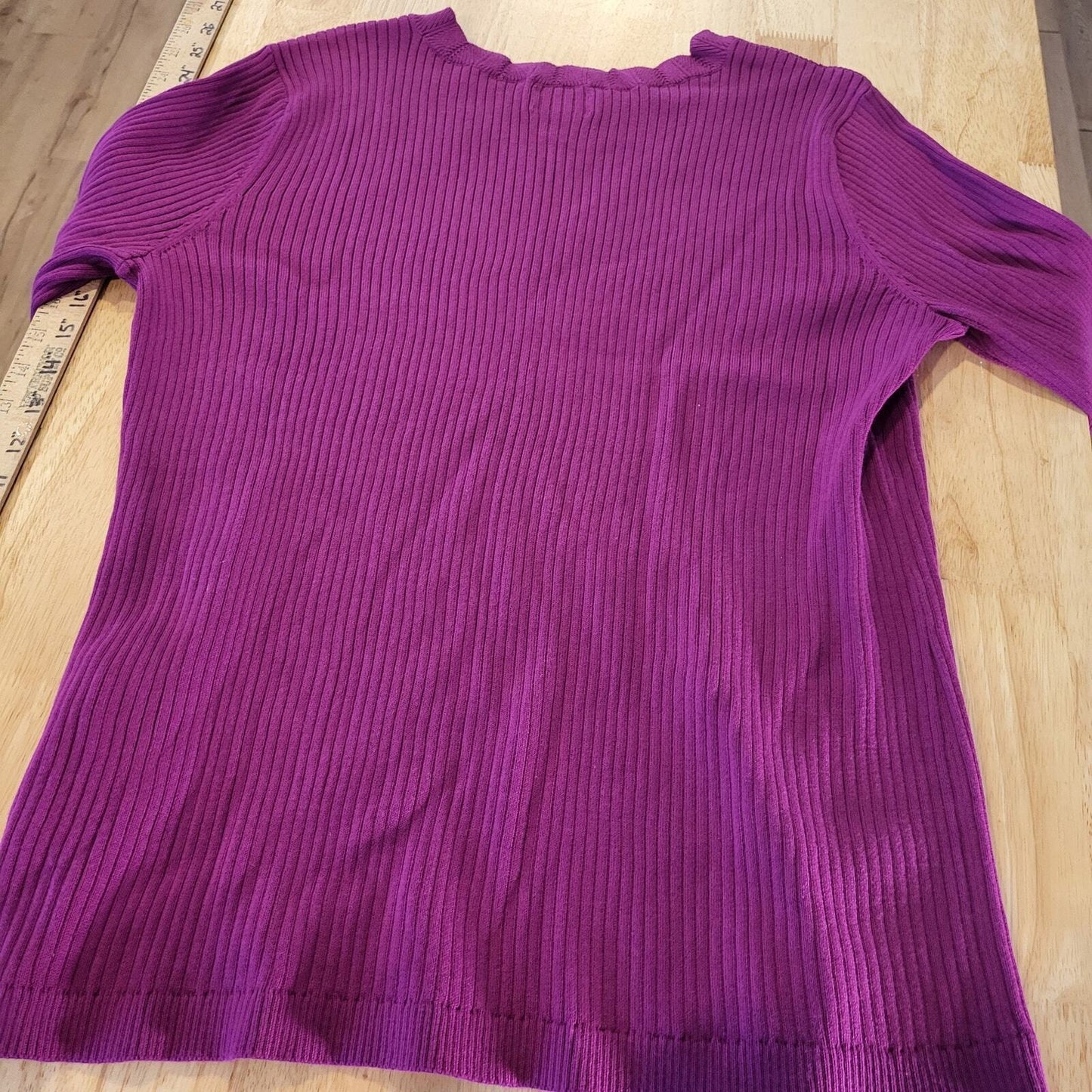 Lands End Purple Pink Scalloped Edged Knit Sweater XL 14" P2P 25" Long