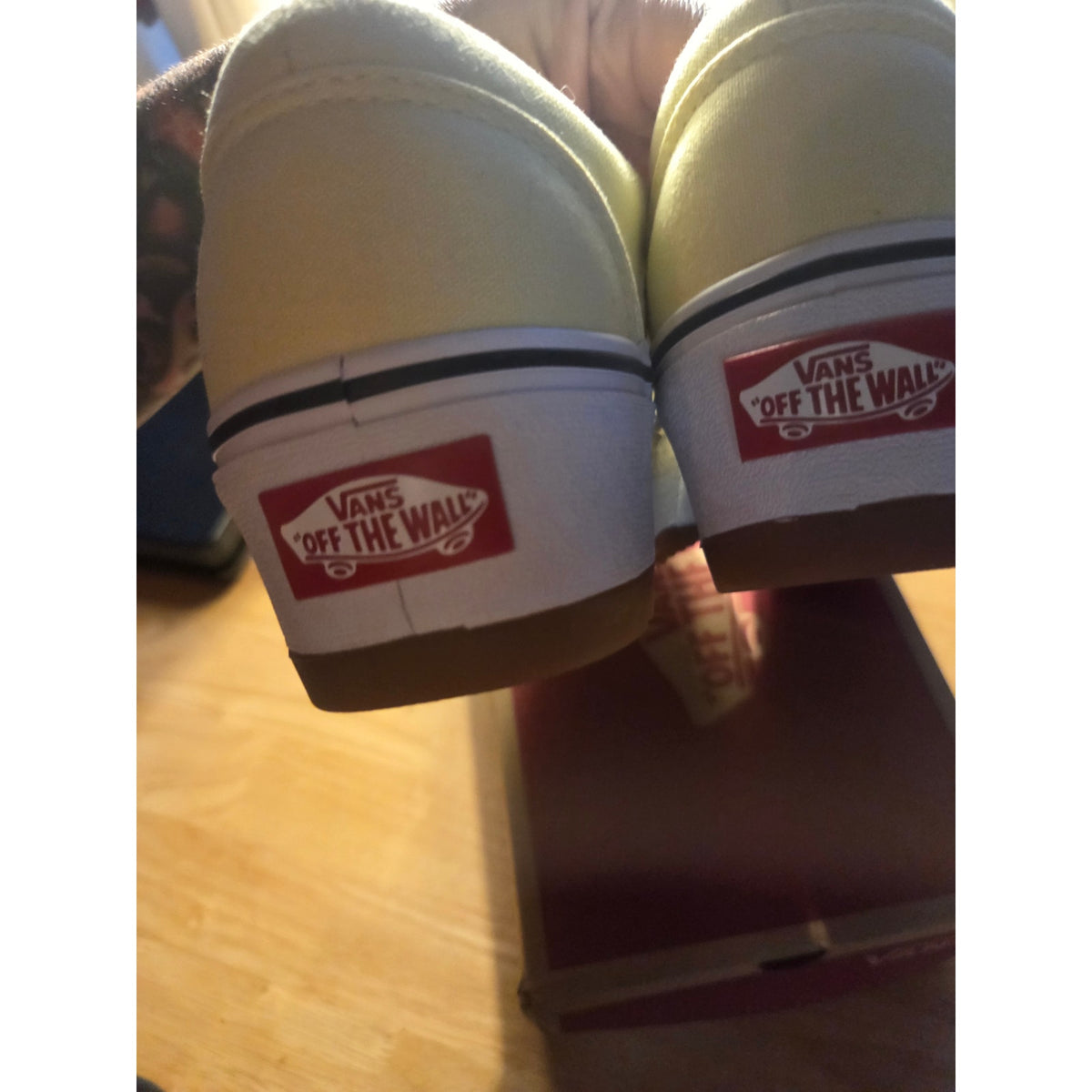 New inbox yellow platform slide on Canvas Vans butter yellow size 9 and 1/2