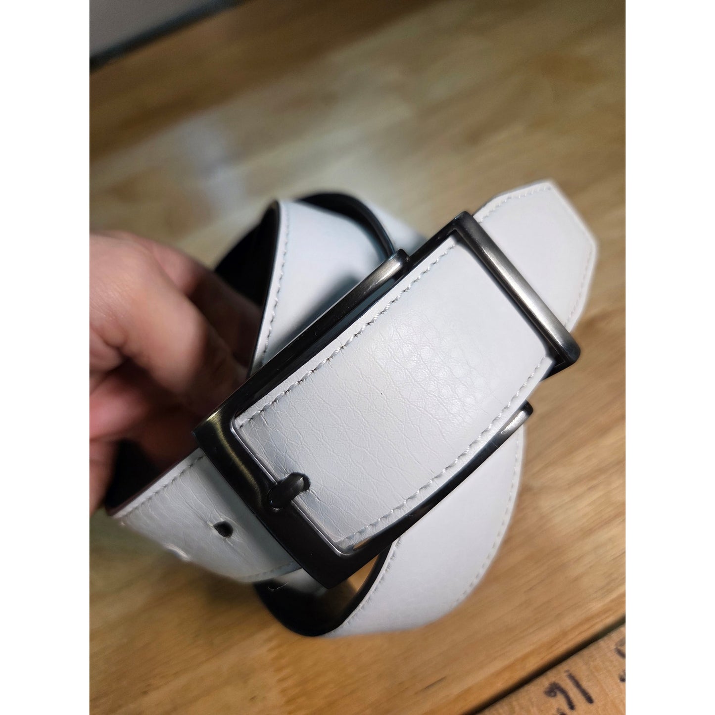 Nike Reversable Belt Black White Gunmetal Buckle Barely Worn 45"