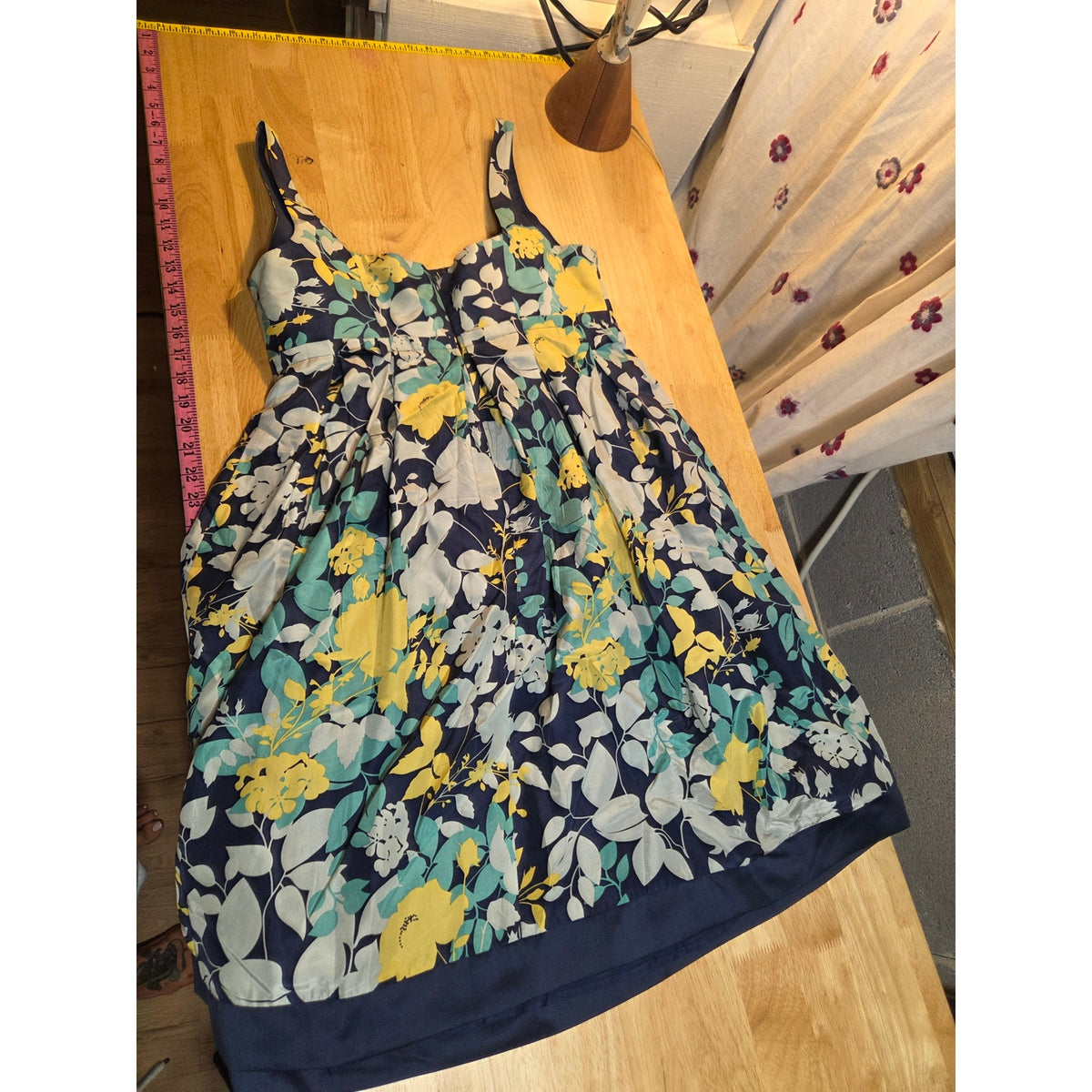 Max and Cleo size 8 blue and yellow floral print silk skater dress sleeveless