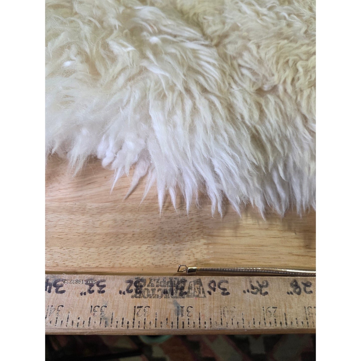 Gold Color coated reticulated lionhead belt 80s 31" length clasp closure