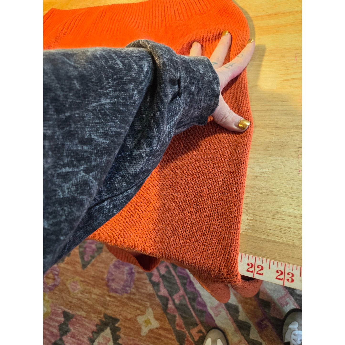 Winter silks vintage silk knit orange turtleneck sweater close close-knit medium