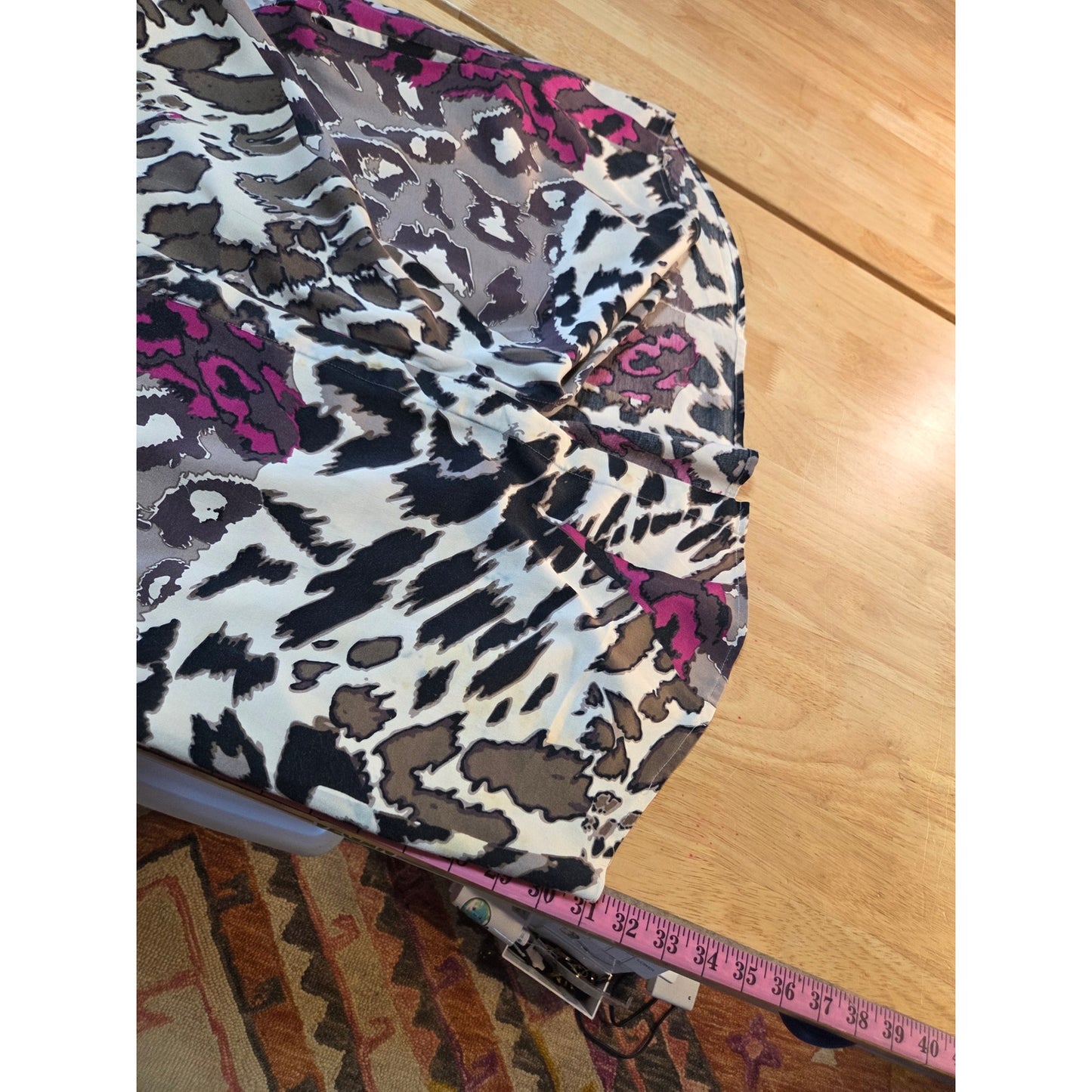Silk culture size large 100% silk collared blouse colorful purple leopard print