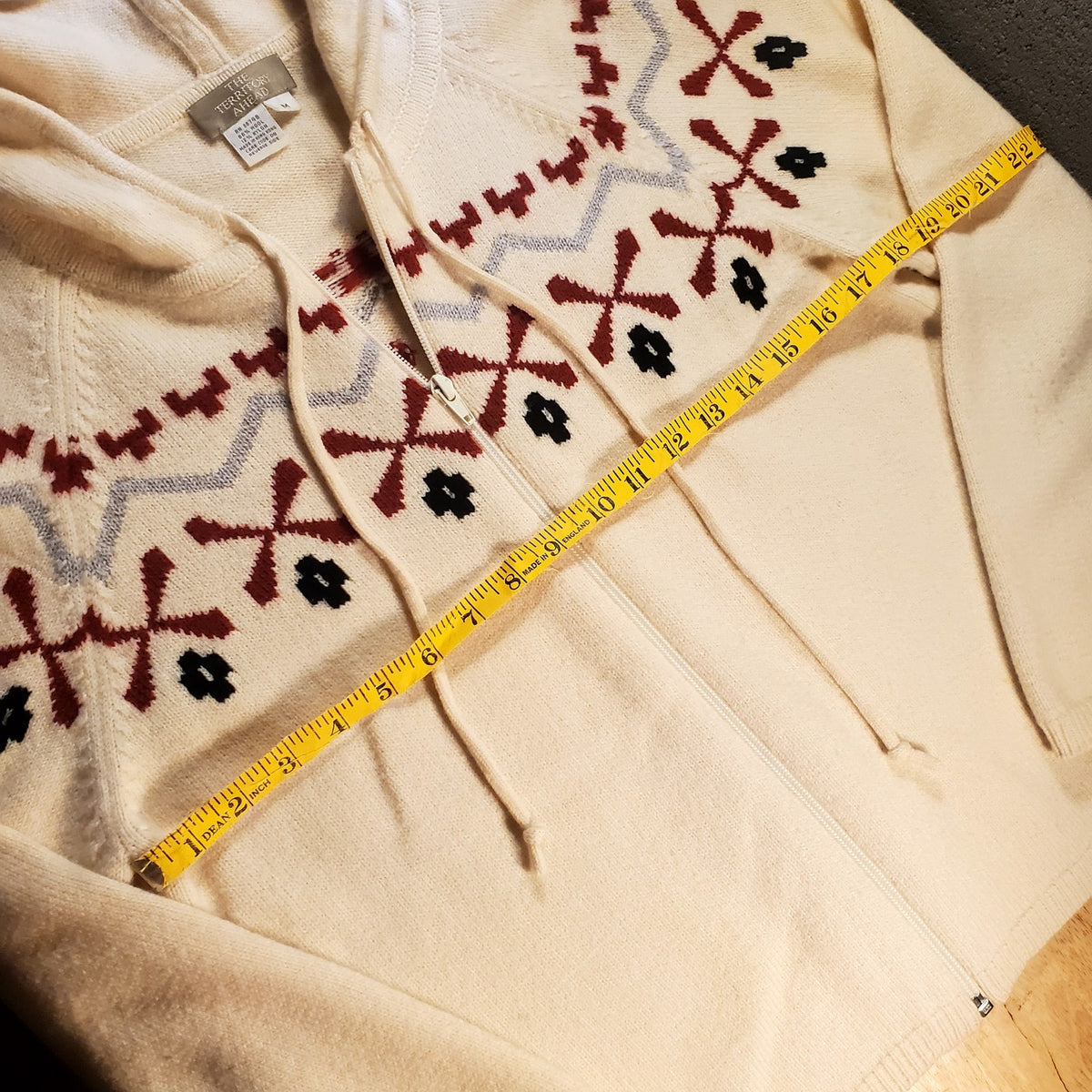 The Territory Ahead cream wool blend Fair Isles hooded zip front sweater medium