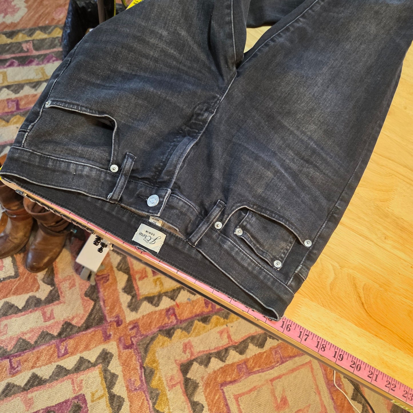 JCrew denim size skinny jeans dark wash size 30