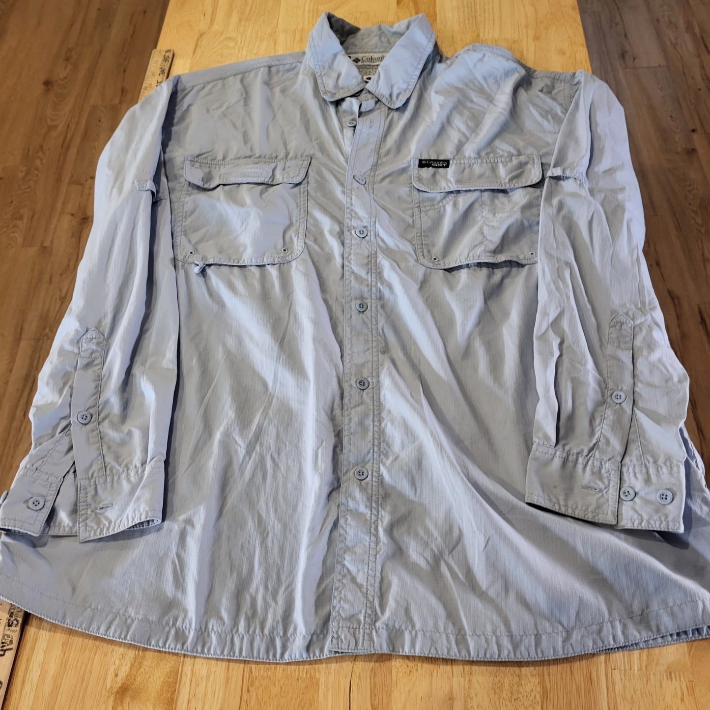 Columbia Blue Long Sleeve GRT Nylon XL Collared Button Down