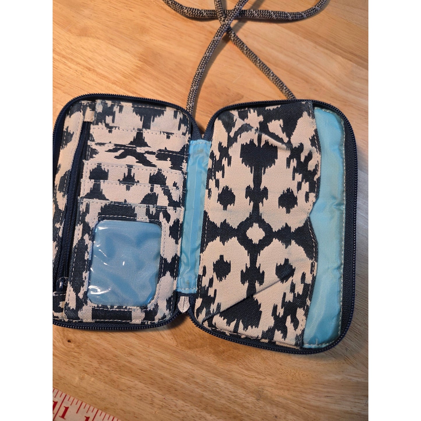 Kavu unused wallet with shoulder strap black and white canvas small