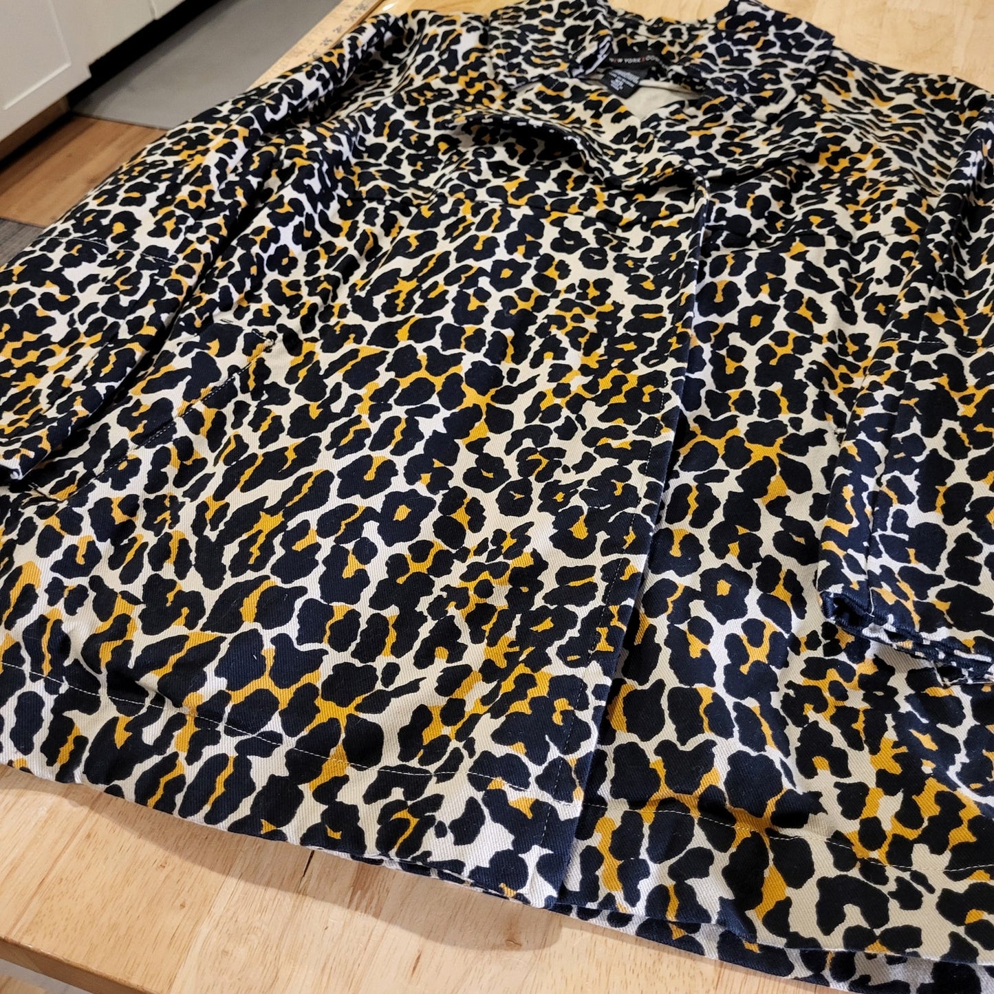 New York & Company 100% cotton leopard print midi  coat jacket denim x-small