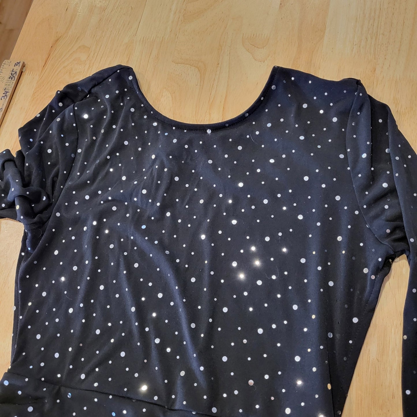 Black Jersey Knit Stretch Backless Long Sleeve Mini Dress Silver Metallic Dots