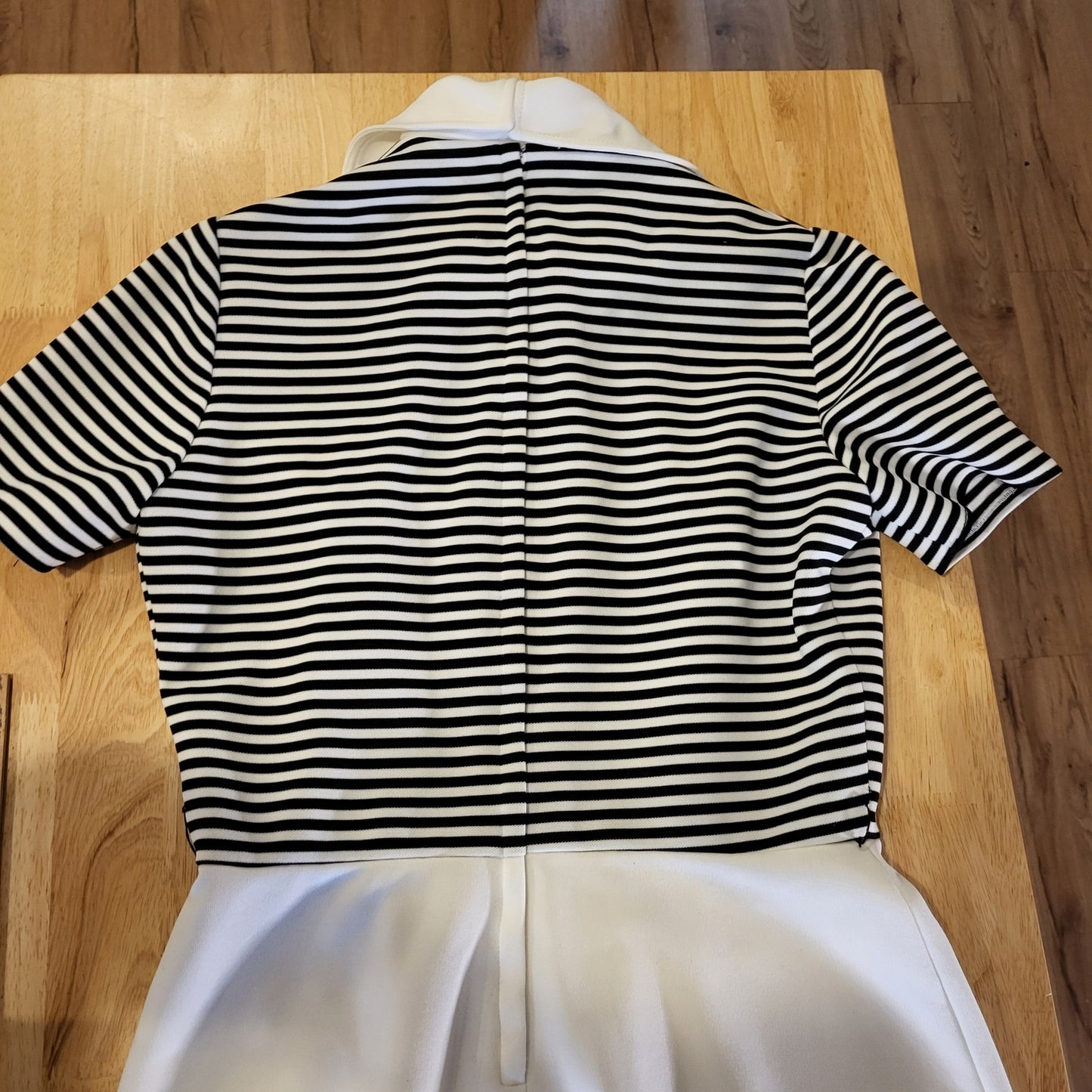 Vintage Polyester Black White Striped Strawberry Collared Short Sleeve