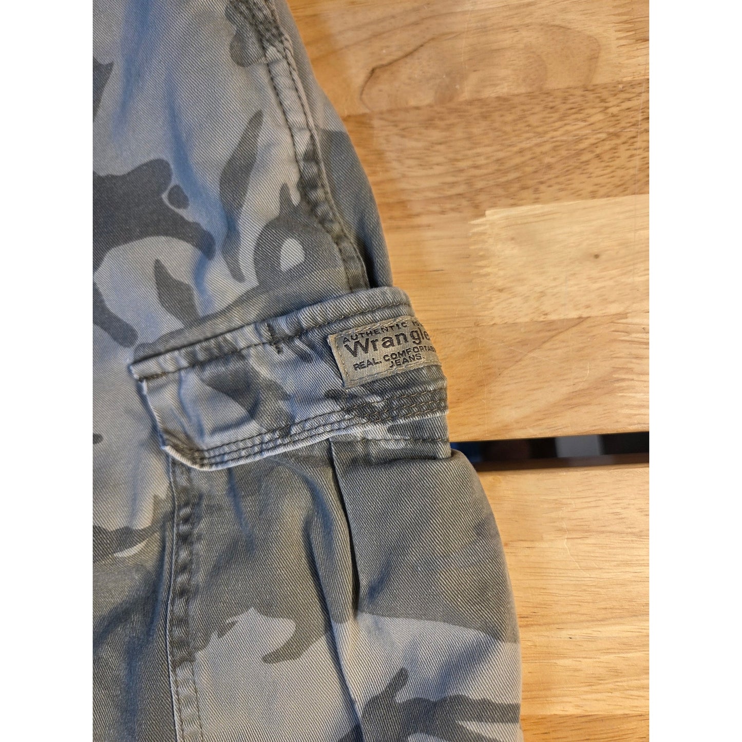 32x34 cargo camouflage pants green army fatigues