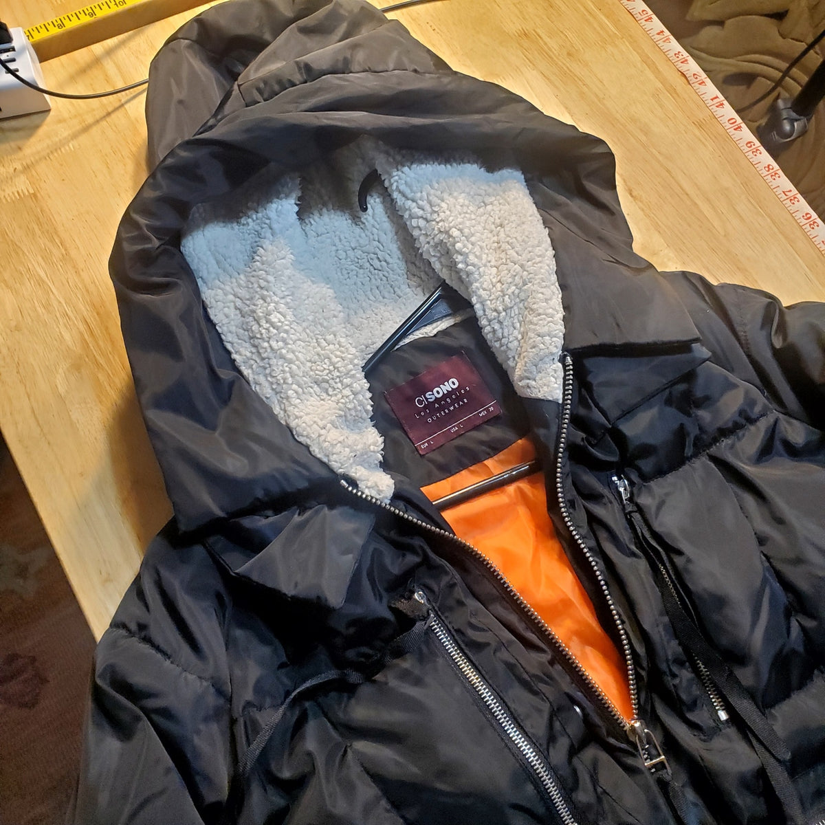 Ci Sono Black Viral Puffer Jacket Orange lining Shearling Hood Silver Zip Large