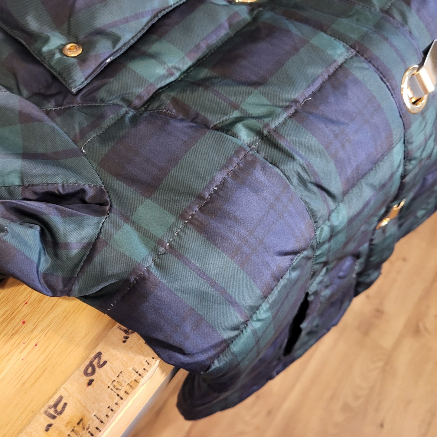 Charter Club Blue Green Plaid Puffer Coat Gold Closures (See slight damage)