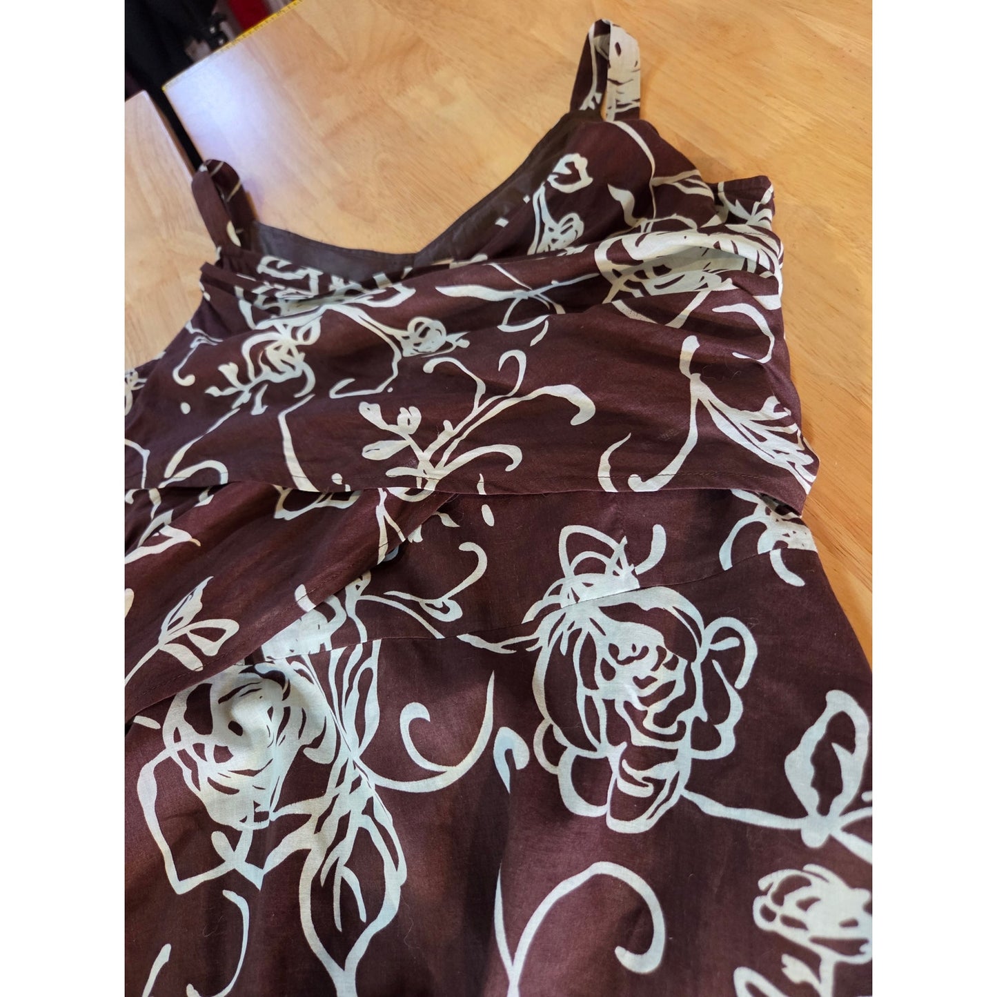 Biacci 100% cotton brown and blue floral sleeveless v-neck dress fully lined tie