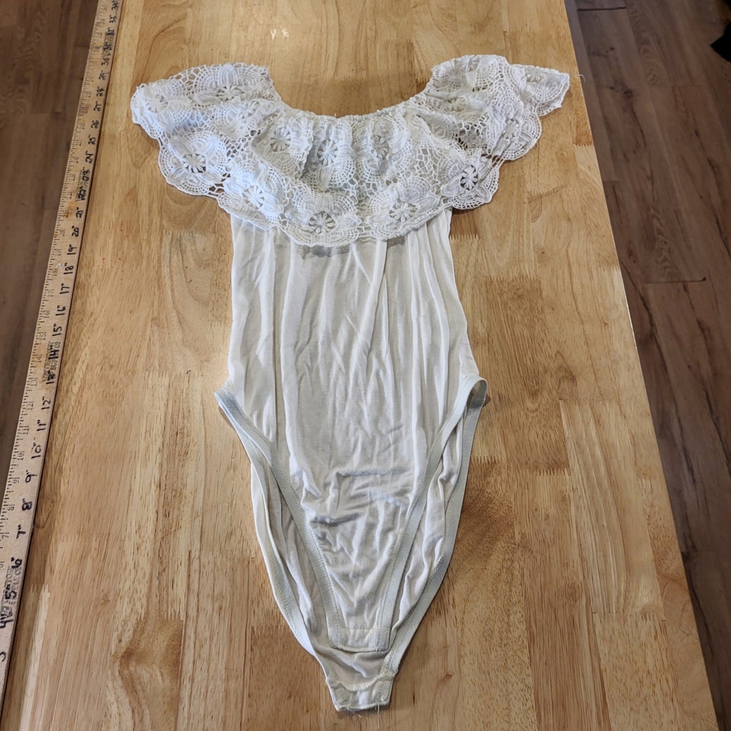 Taylor & Sage Cream Body SUit Crochet Bardot Top Soft XS 14" P2P