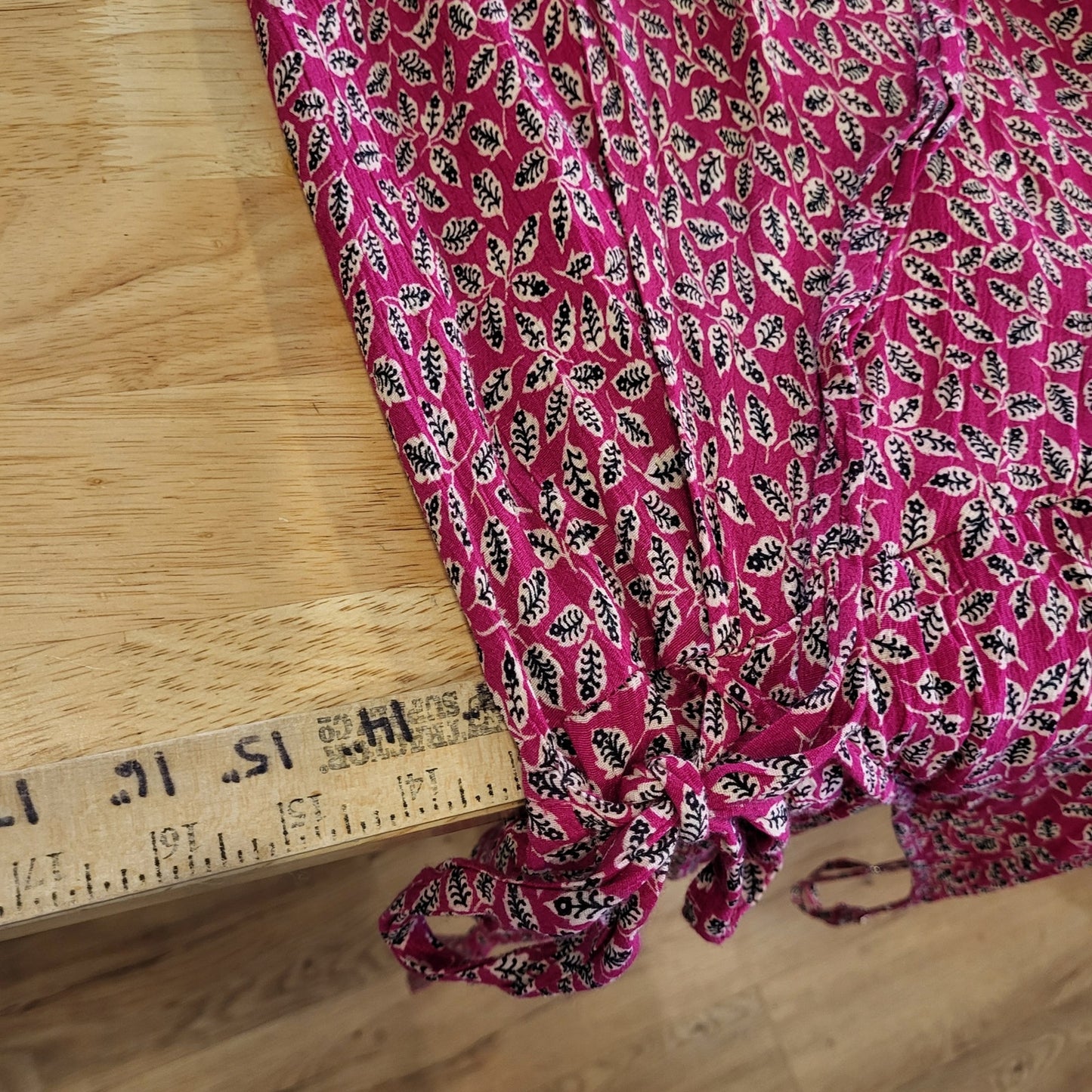 Band Gypsies Pink Floral Hi-Lo Slit Ruffle Spaghetti Strap Dress 17" p2p