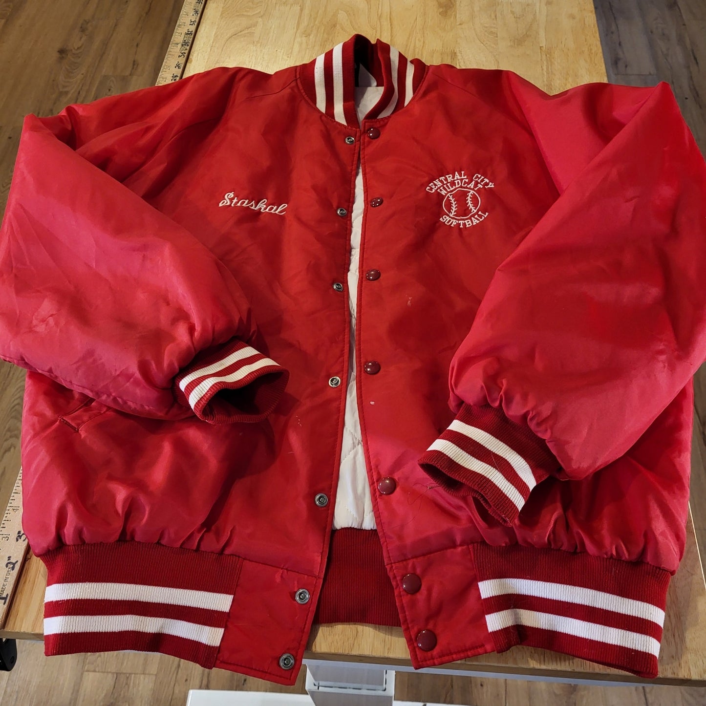 Vintage red Central City Wildcats softball coach jacket white detail 28" p2p