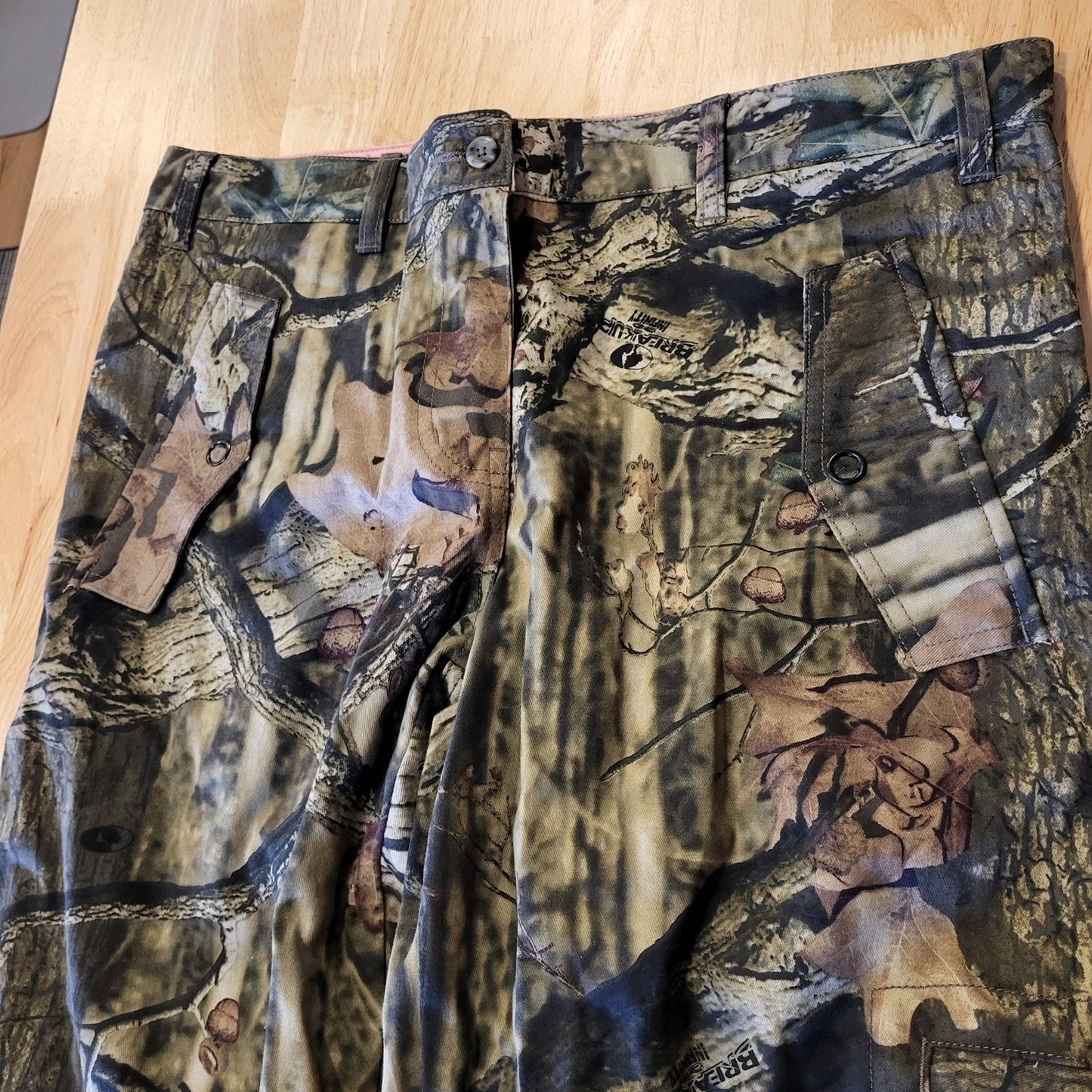 Russel Outdoors M 8/10 Camouflage Straight Leg Cargo Pants Pink Lining Zip Snap