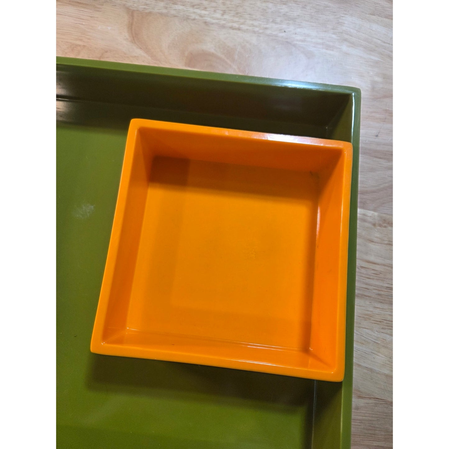 Vintage Serving Trey Set Maybe Bakelite Orange Green Square Nesting 11"