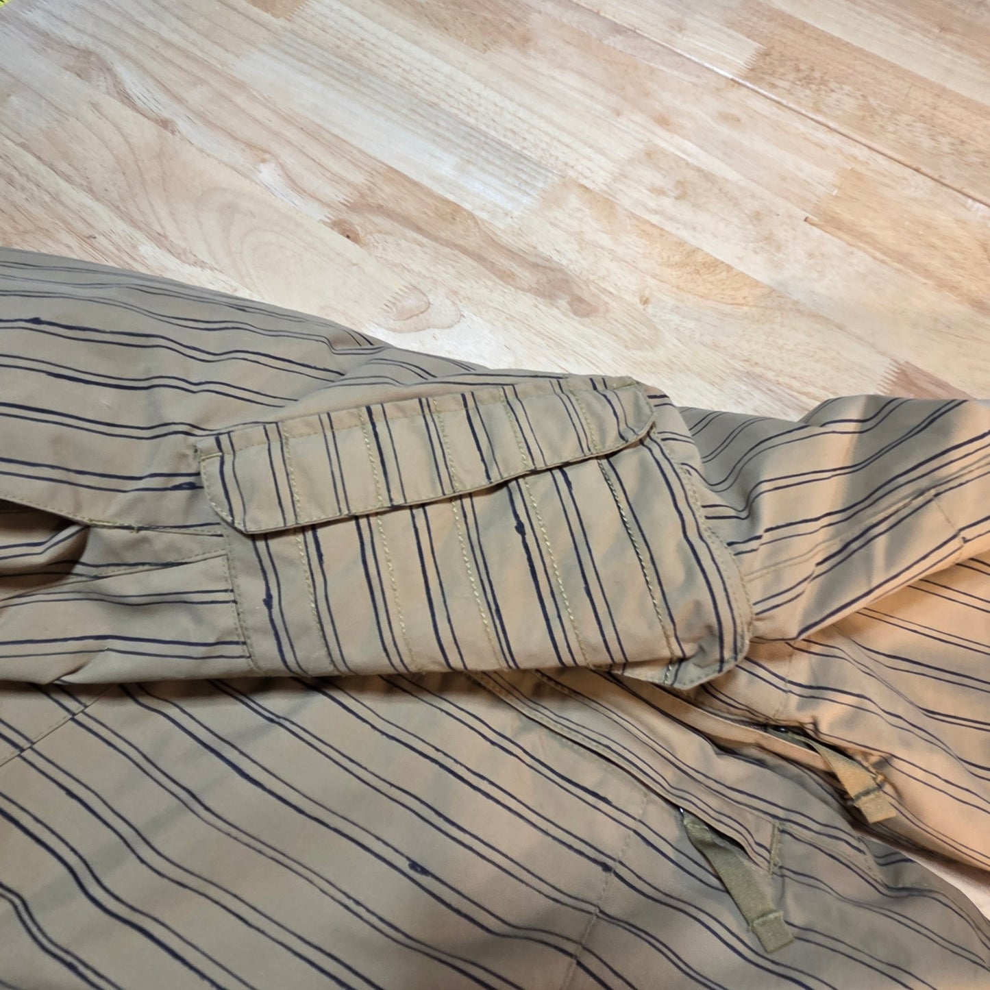 Burton Sean White Collection khaki pinstripe kids snowboard pants large pockets