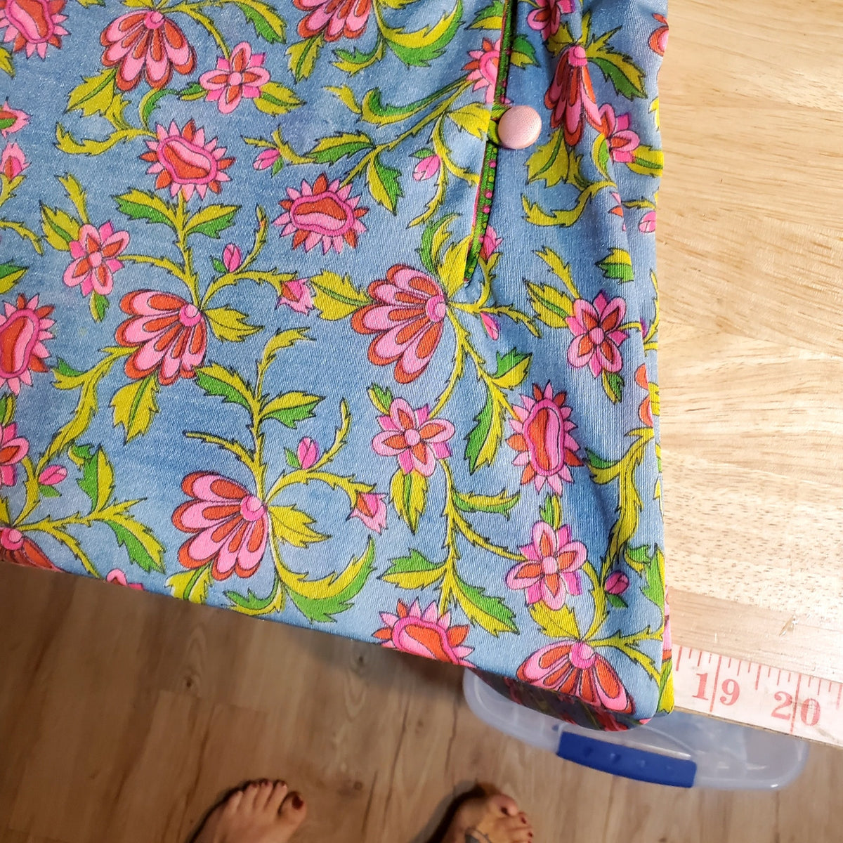 VINTAGE CHINESE TRADITIONAL DRESS BLUE PINK GREEN FLORAL POLYESTER SM