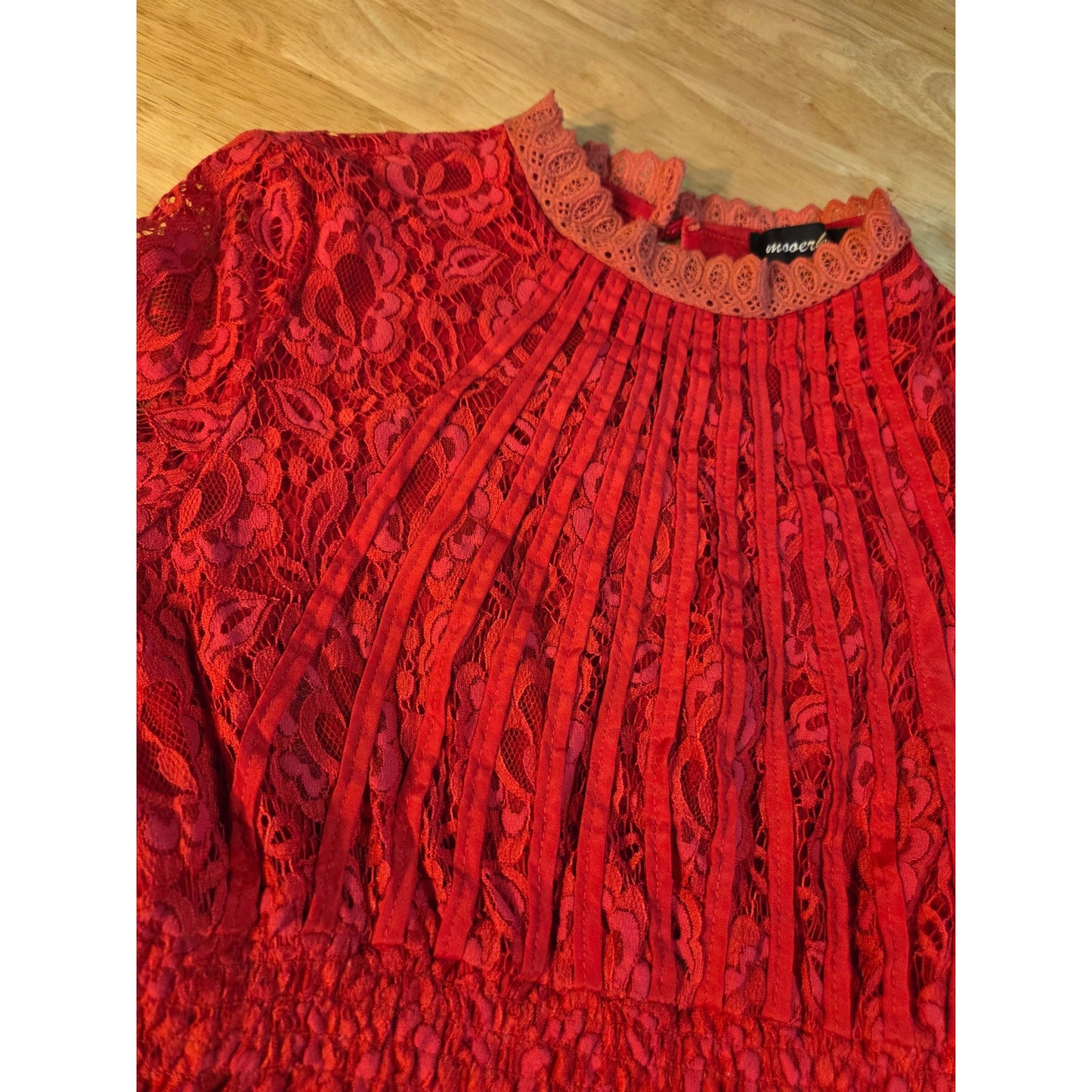 Mooerkeer red lace mini long sleeve dress high neck keyhole back size medium