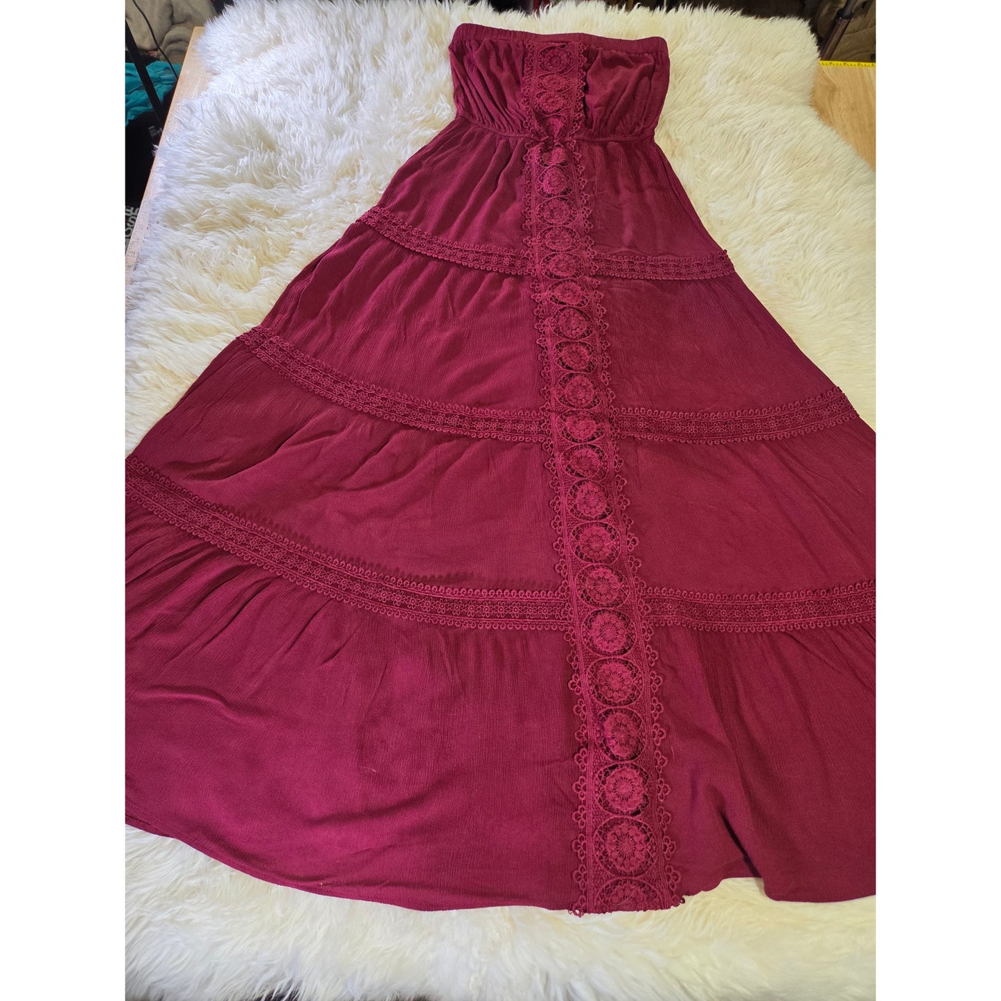Maroon elastic tube dress sleeveless maxi crochet detail 30" bust
