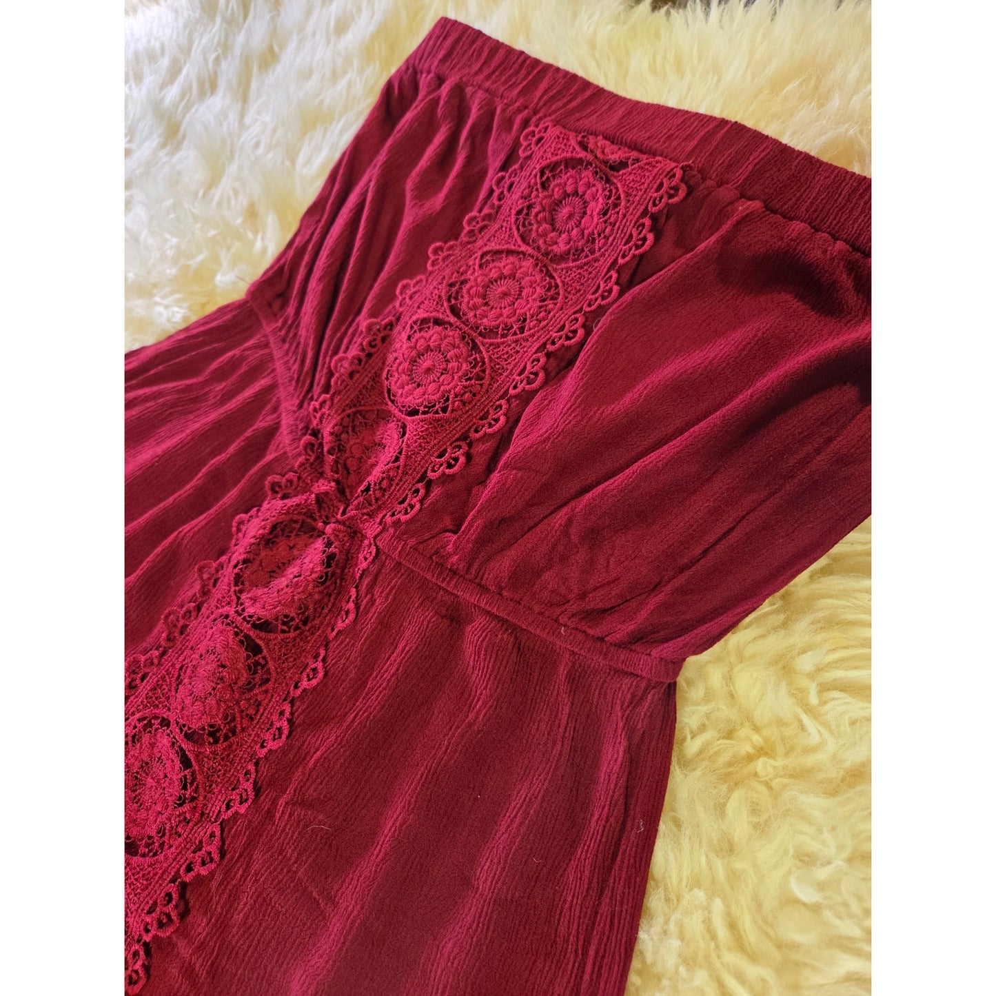 Maroon elastic tube dress sleeveless maxi crochet detail 30" bust