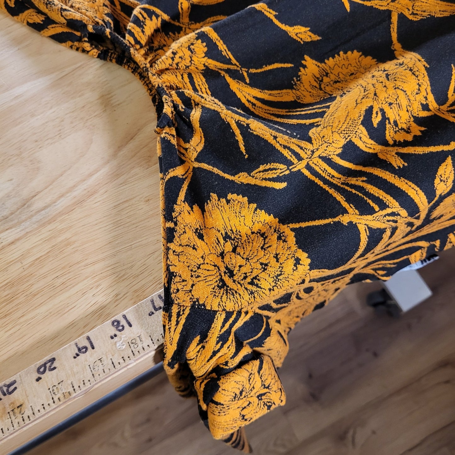 Zara Bodycon Yellow Floral Print Knit Stretch Waist Cutouts Midi Length