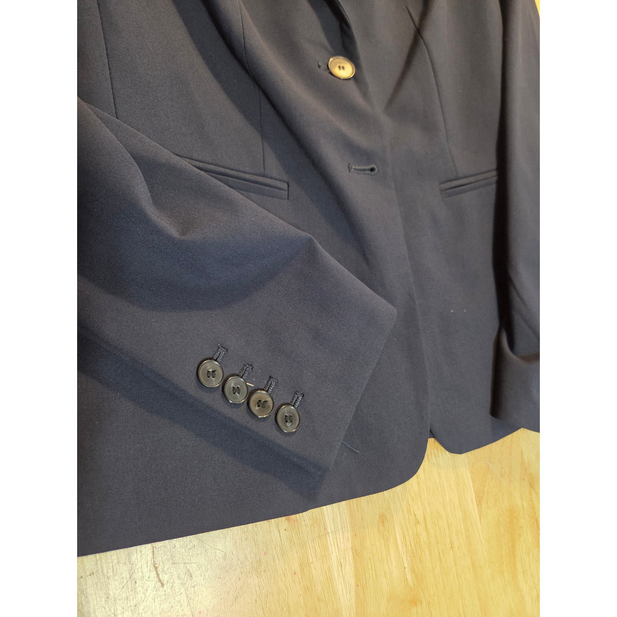 The Limited collection navy blue blazer size 4 fully lined women's fitted