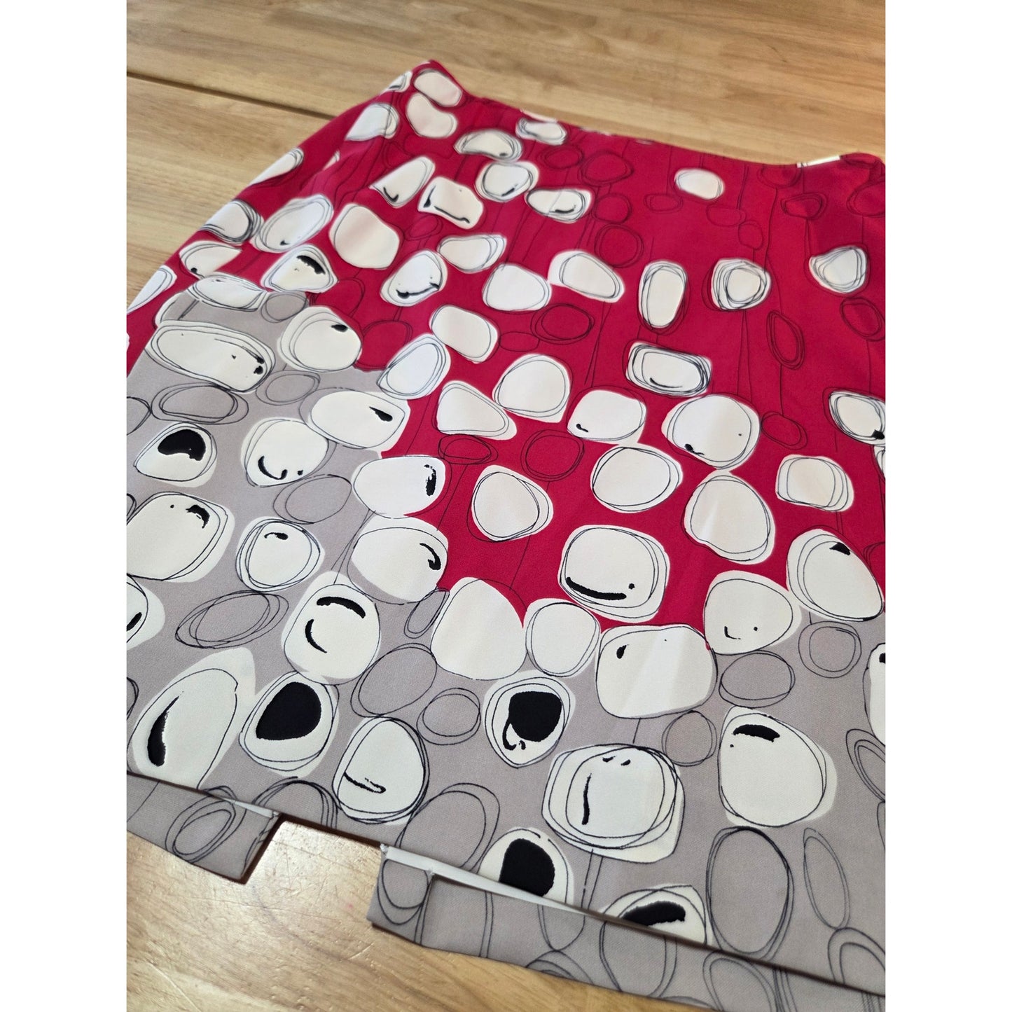 Per Se silk A-line skirt red black white geometric abstract  invisible zipper 8