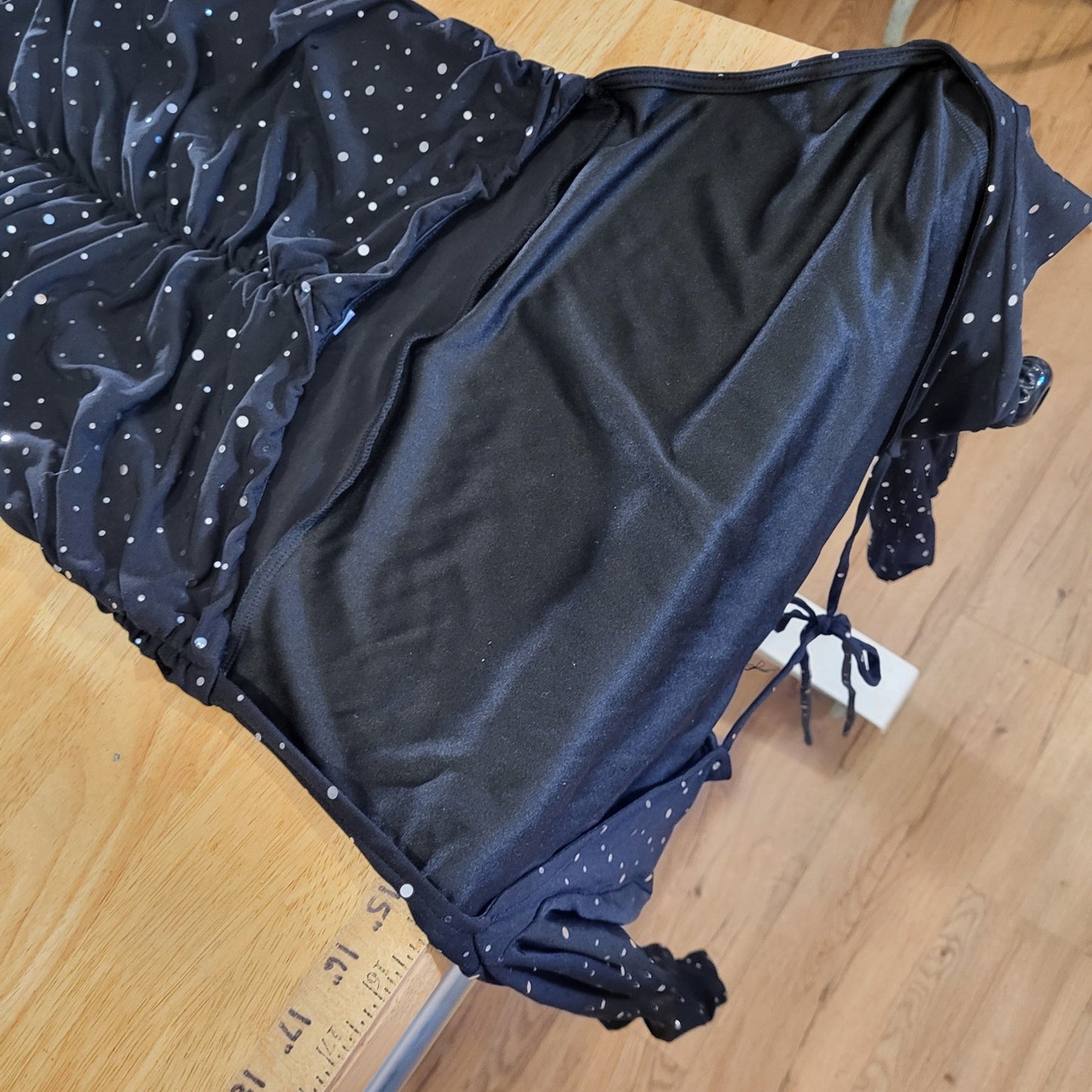 Black Jersey Knit Stretch Backless Long Sleeve Mini Dress Silver Metallic Dots