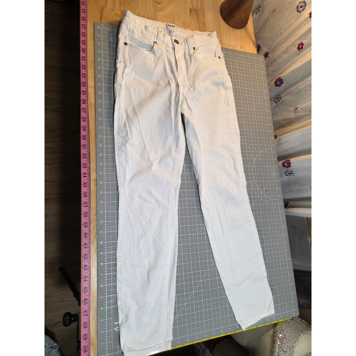 Paige white denim skinny jeans size 24