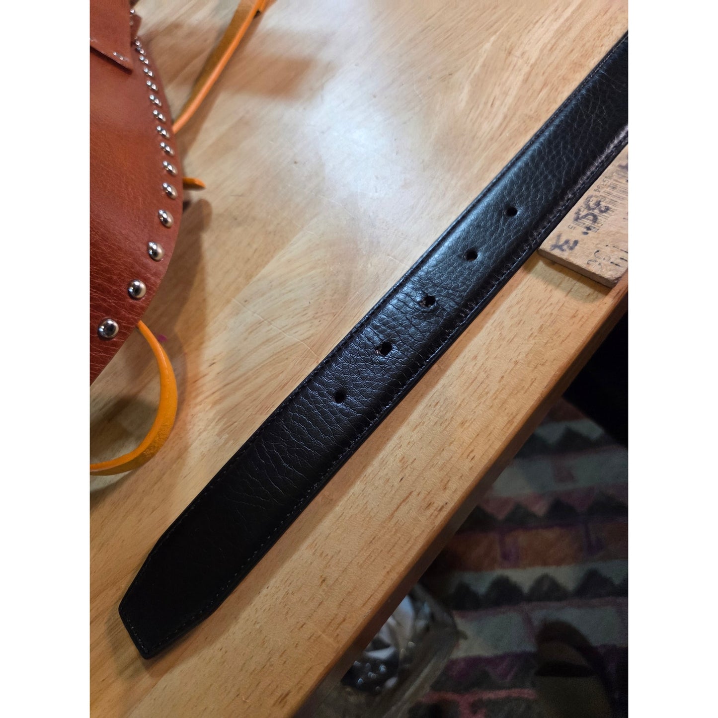 Nike Reversable Belt Black White Gunmetal Buckle Barely Worn 45"